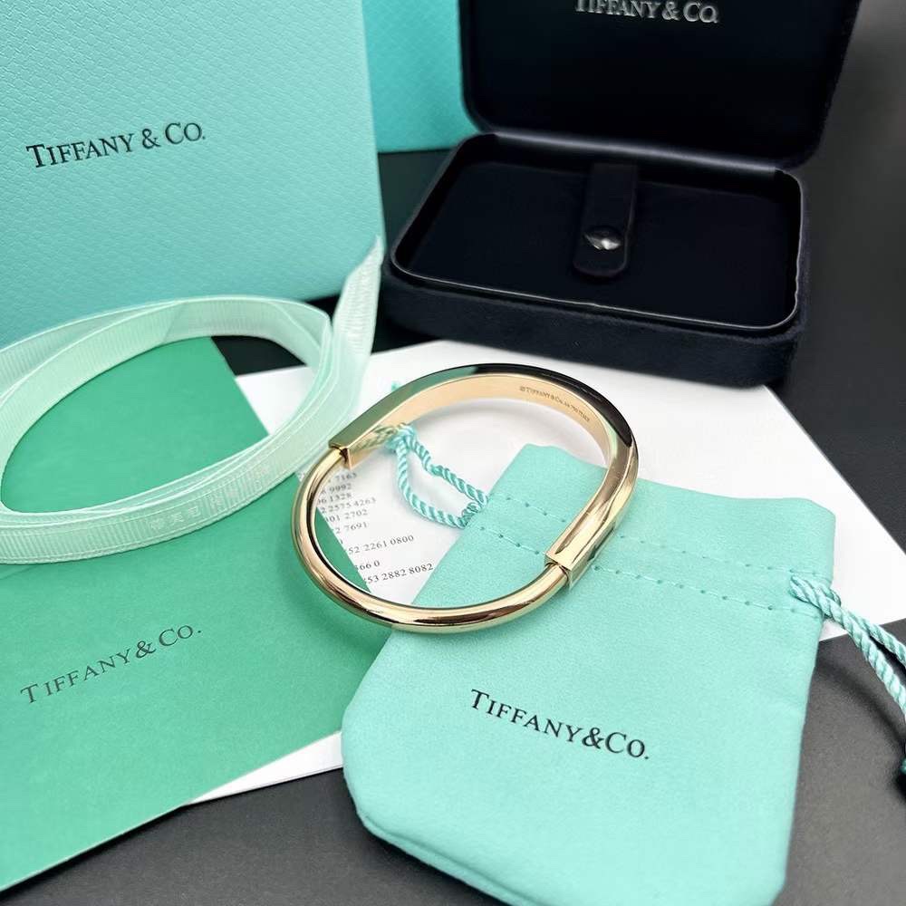 Tiffany & Co. Tiffany Lock系列 玫瑰金 无‮锁钻‬头手镯