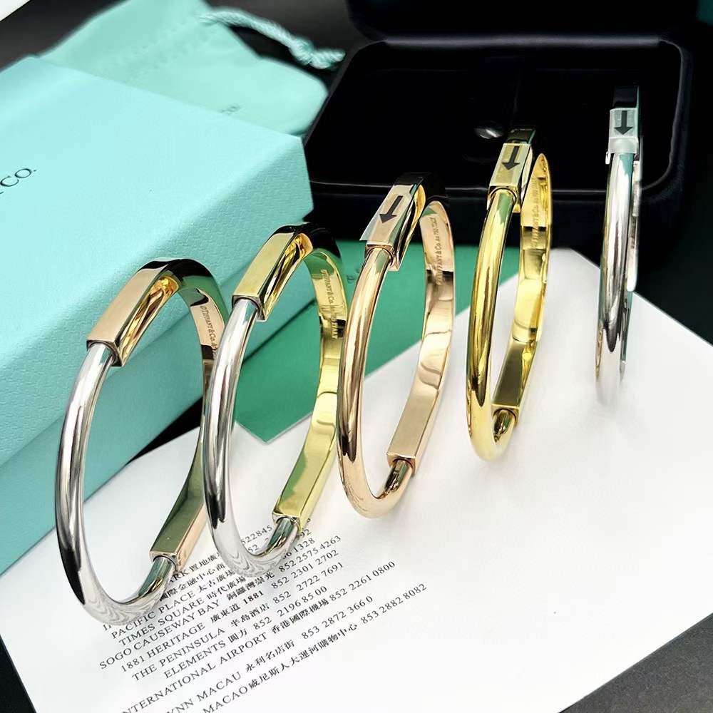 Tiffany & Co. Tiffany Lock系列 分色 无‮锁钻‬头手镯