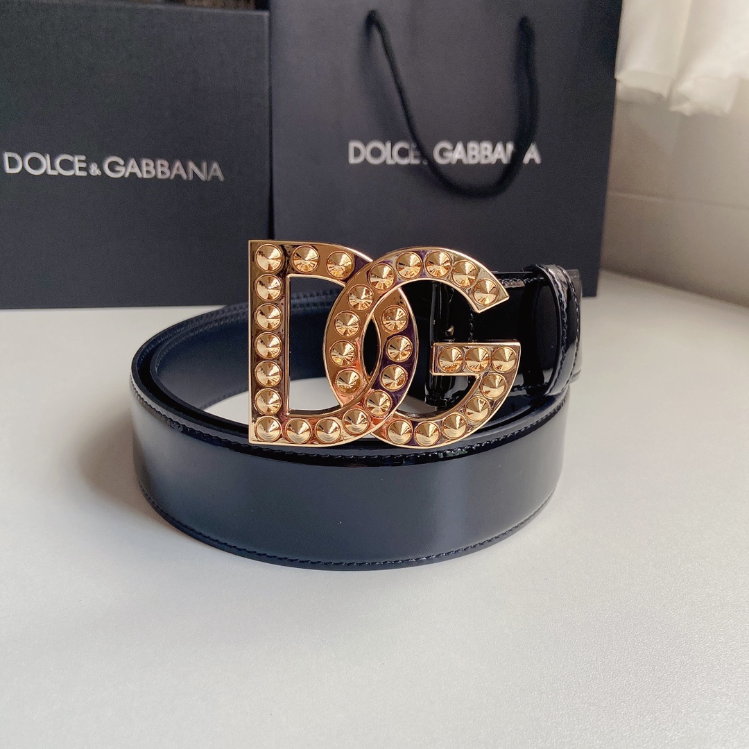 D&G杜嘉班纳亮泽小牛皮腰带缀以电镀