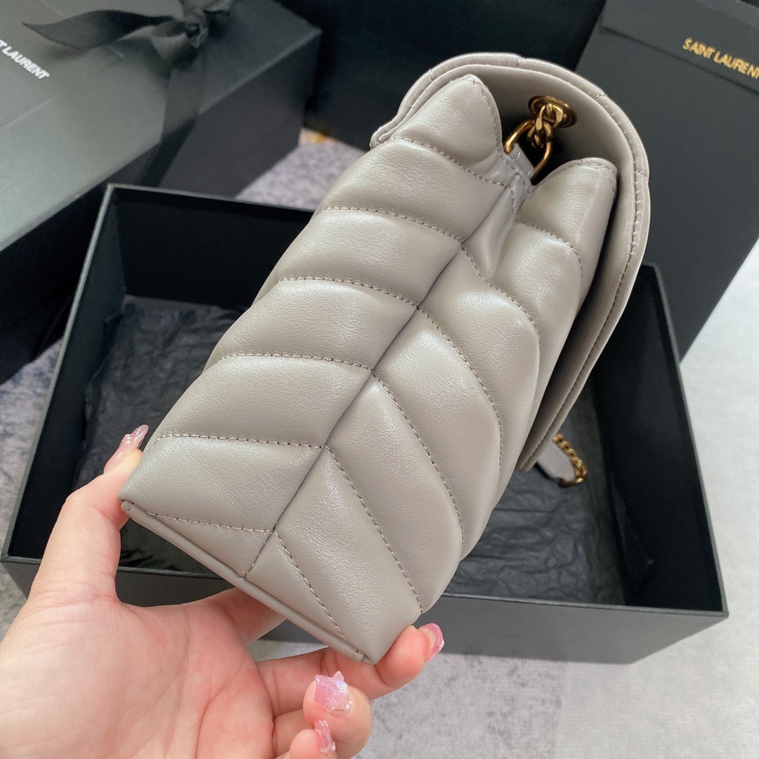 Saint Laurent Haute Couture Classic Luxury Handbag Shoulder Crossbody 4