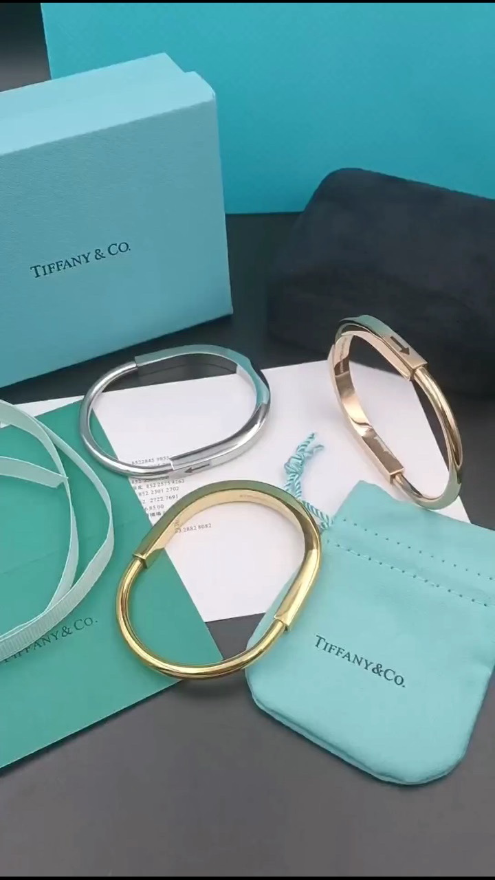 Tiffany & Co. Tiffany Lock系列 玫瑰金 无‮锁钻‬头手镯
