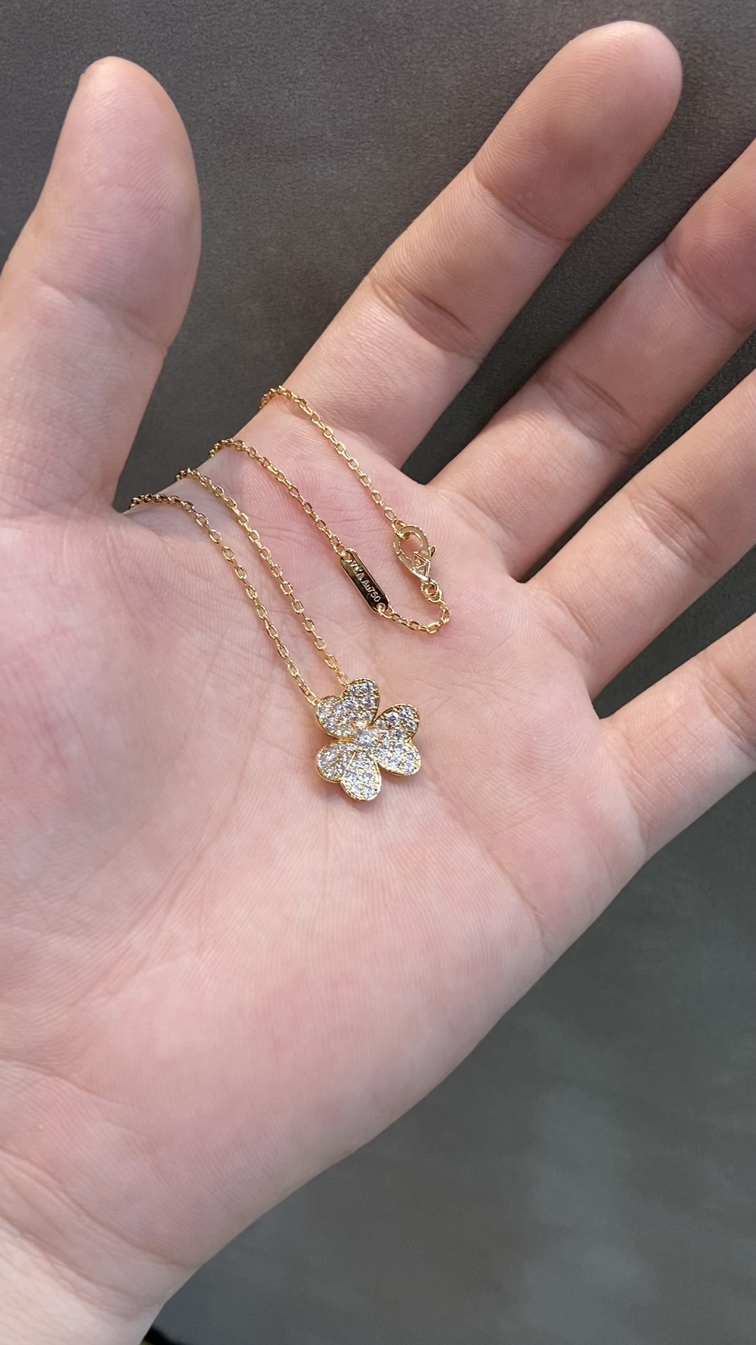 Van Cleef & Arpels vca 满钻三叶草项链 玫金色