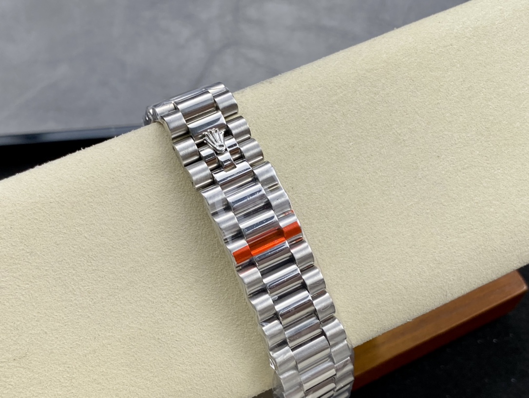 SK厂 劳力士Rolex 双历 星期日志型シリーズ 40mm - 高品質自動機械腕時計