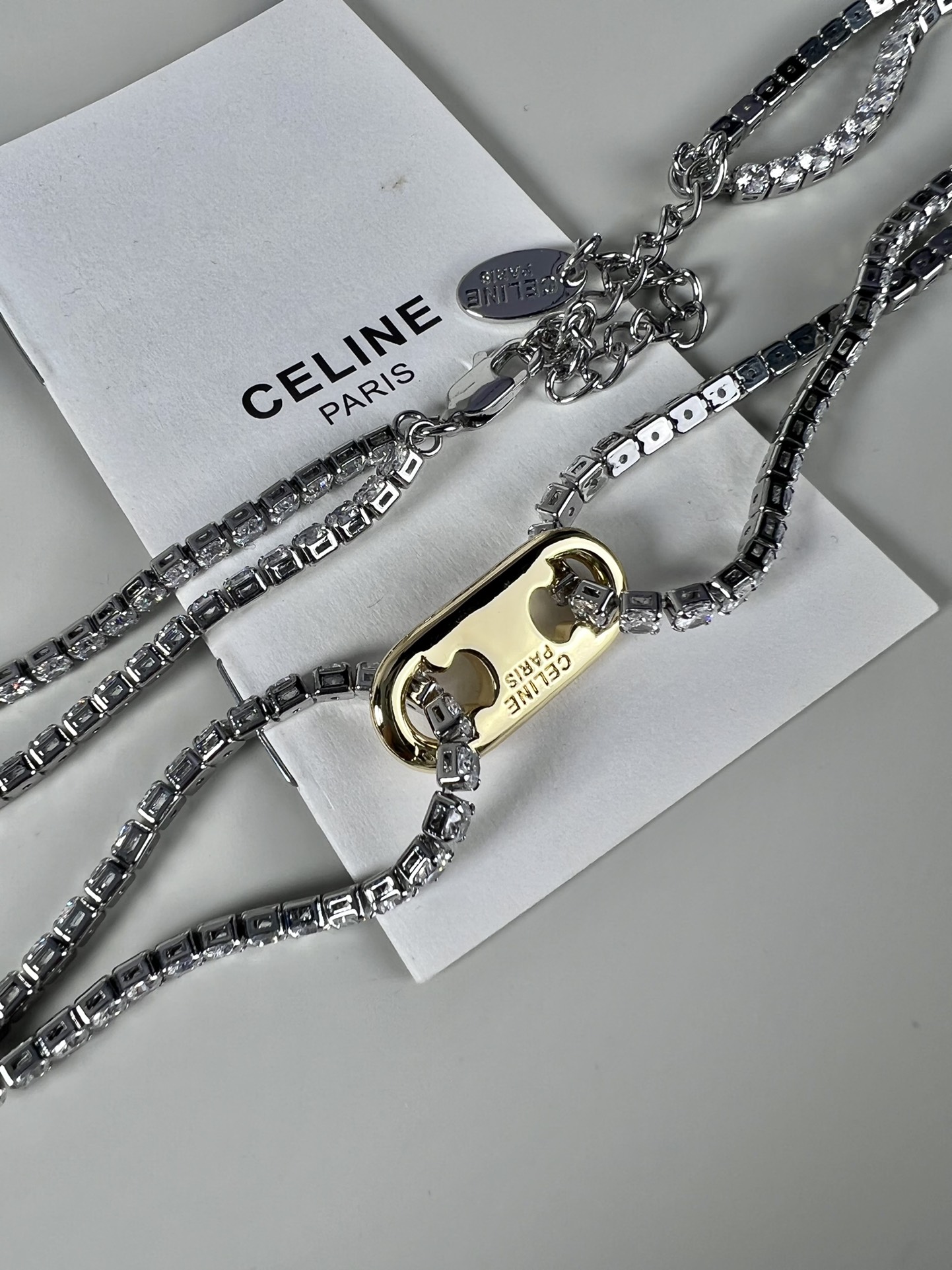 。Celine 🈵️钻 项链