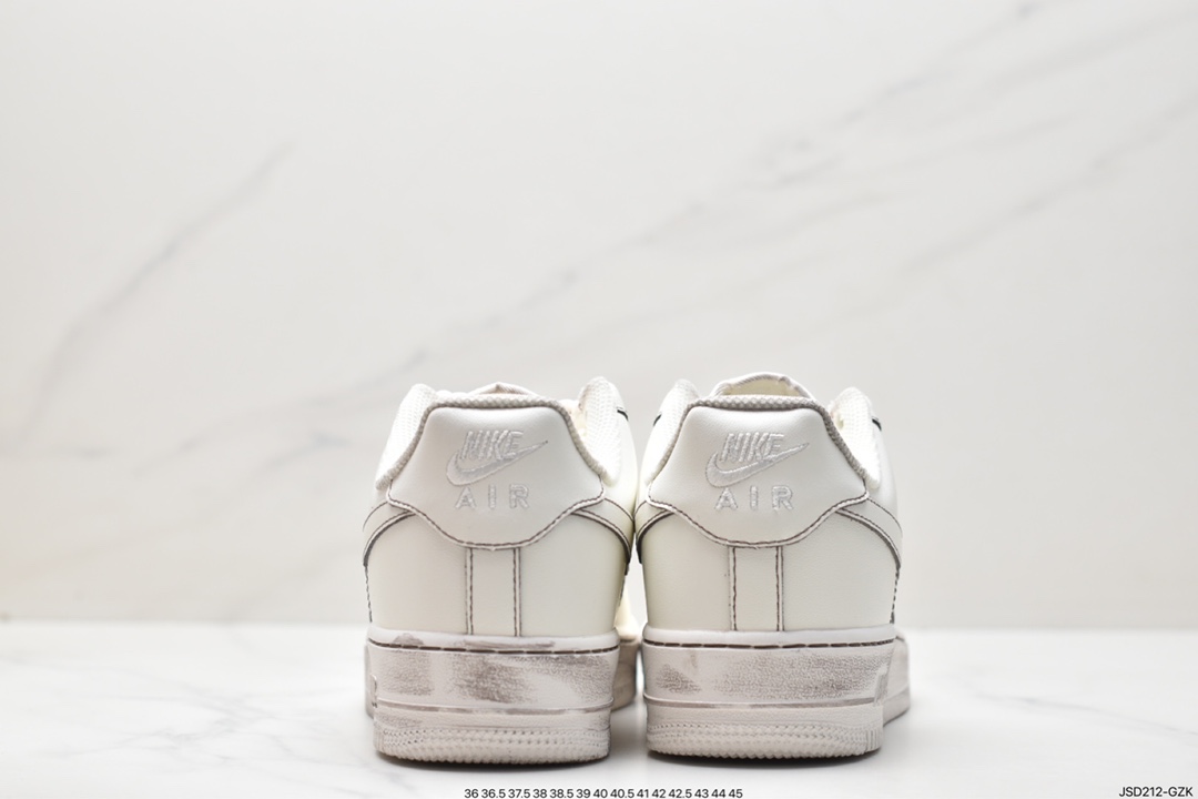 200  Air Force 1 ‘07 LV8 空军一号 采用了整体外观的工具灰色 315122-333