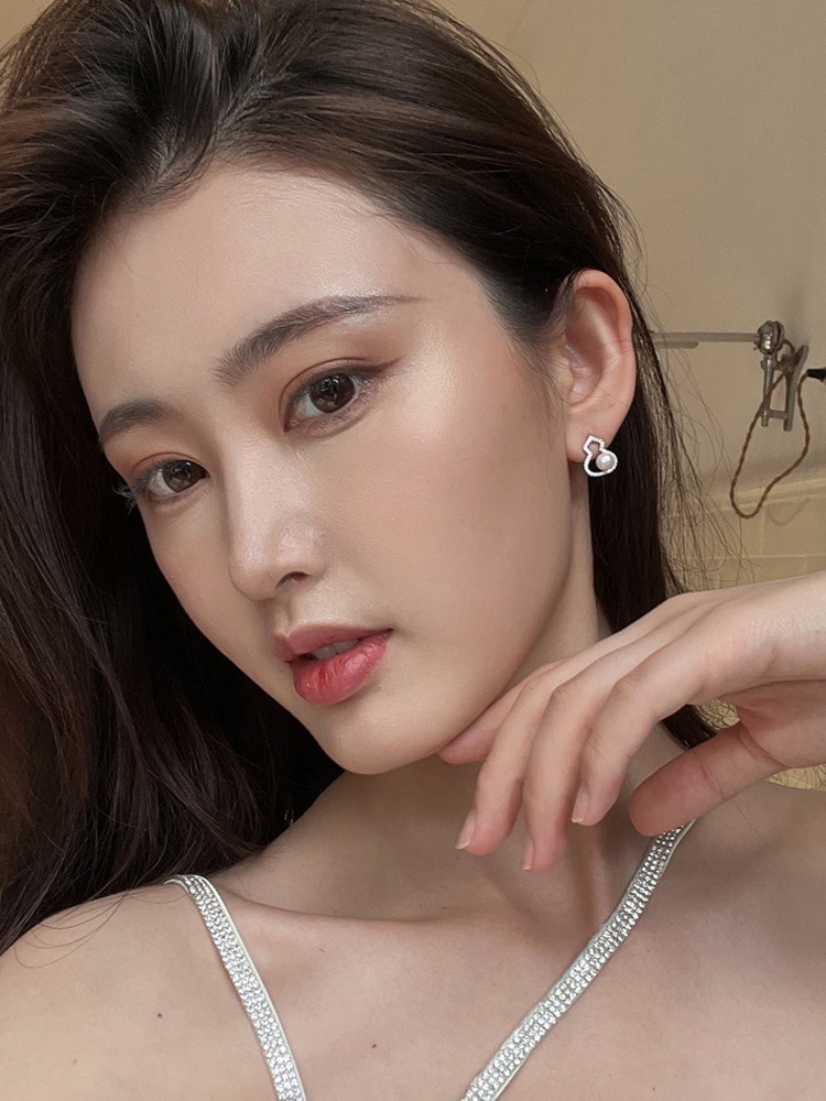 ♪ 300 quid, high-end jewels, pearls, emptied ear nails, the same as the goddess ♪ - 图片 2