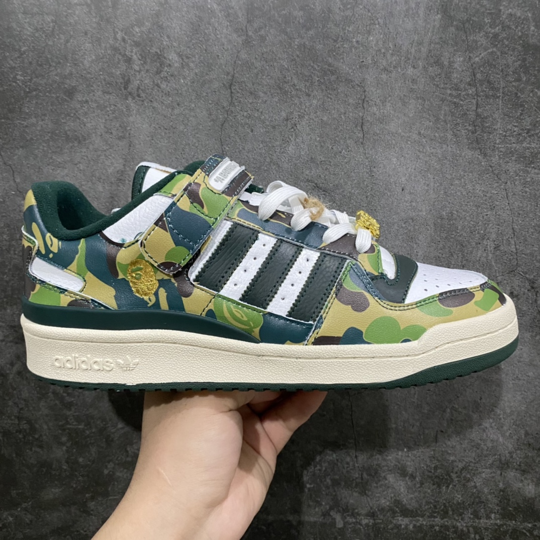 【C版纯原】Bape x AD Forum 84 Low OG 低帮百搭潮流休闲运动板鞋 ID4771n市场做forum系列最好的工厂出品n原鞋开发 原盒原配件齐全 一切细节可对比原鞋n无色差 细节品质到位 良心品质nSIZE：36 36.5 37.5 38 38.5 39 40 40.5 41 42 42.5 43 44 44.5 45-莆田鞋批发中心