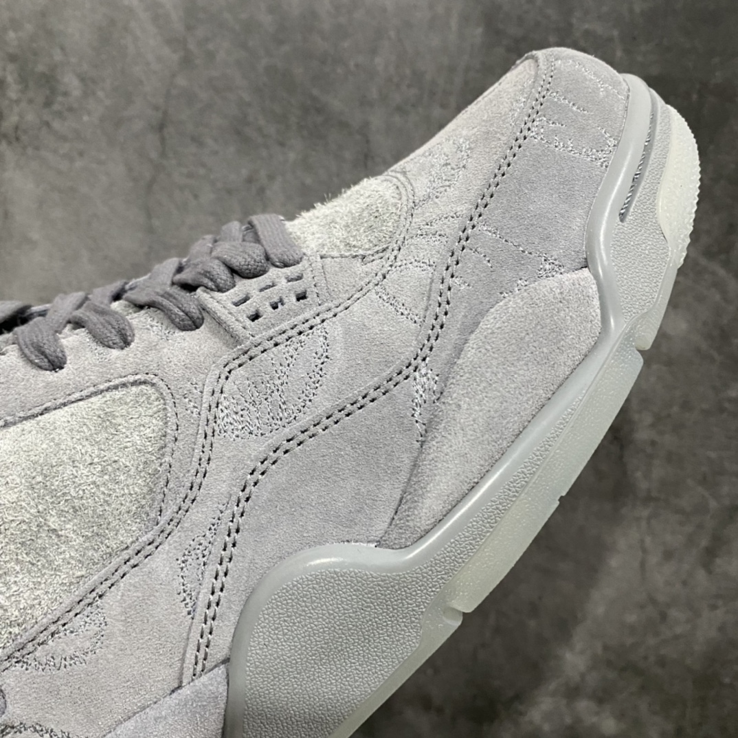 图片[6]-【老DT纯原】KAWS x Air Jordan AJ4 \”Cool Grey\” 涂鸦联名酷灰 930155-003n翻水经典 历史细节最优 完美出货‼️n纯原市场最高工艺复刻 无色差修正 夜光大底调试涂鸦、色卡与原版基本零差距原厂麂皮定制 高密度原厂电绣鞋面涂鸦n原盒原配 独家配原鞋拆解开发 原楦原纸板开发 全市场最纯正四代版型 原底真实气垫 回弹反馈充足 完美鞋楦打造 市面最高工艺一切细节如图实拍 所见所得 原装头层皮冲裁Size：40 40.5 41 42 42.5 43 44 44.5 45 46 47.5-莆田鞋批发中心