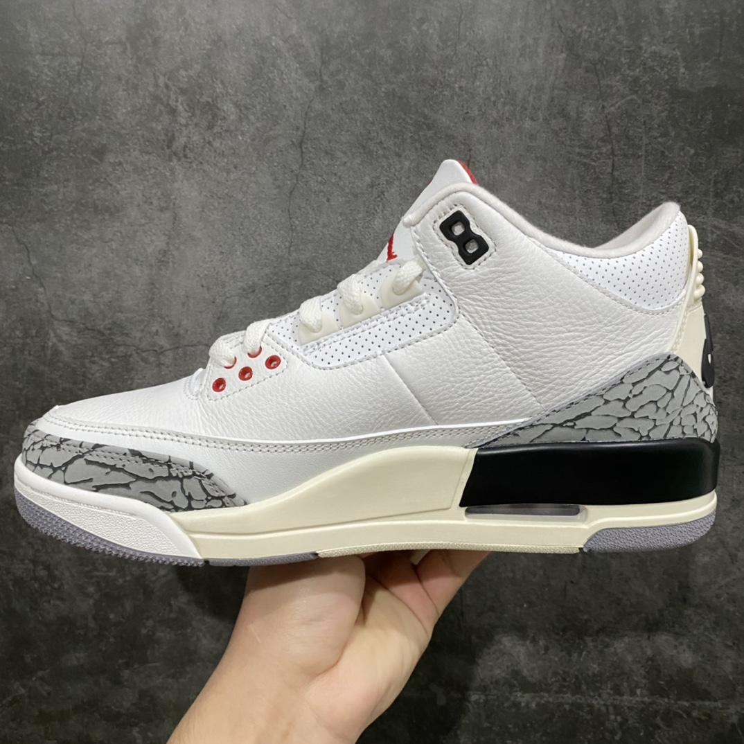 图片[2]-【X版纯原】Air Jordan AJ3 做旧复刻复古白水泥 货号：DN3707-100nnx版的这款做的是真心好n拿到实物感觉很惊艳 各细节都非常到位n正确爆裂纹 细腻原厂皮料 高价零售首选此版本绝对稳nn纯原大厂出品 品质毋庸置疑n全鞋均使用原厂皮料 细节无可挑剔n完美鞋型 裁边清洁度无敌 皮料为细腻甩纹牛皮后跟定型也很好 反口弧度自然 正确爆裂纹n高端零售客户的极佳选择 尺码：40-47.5-莆田鞋批发中心