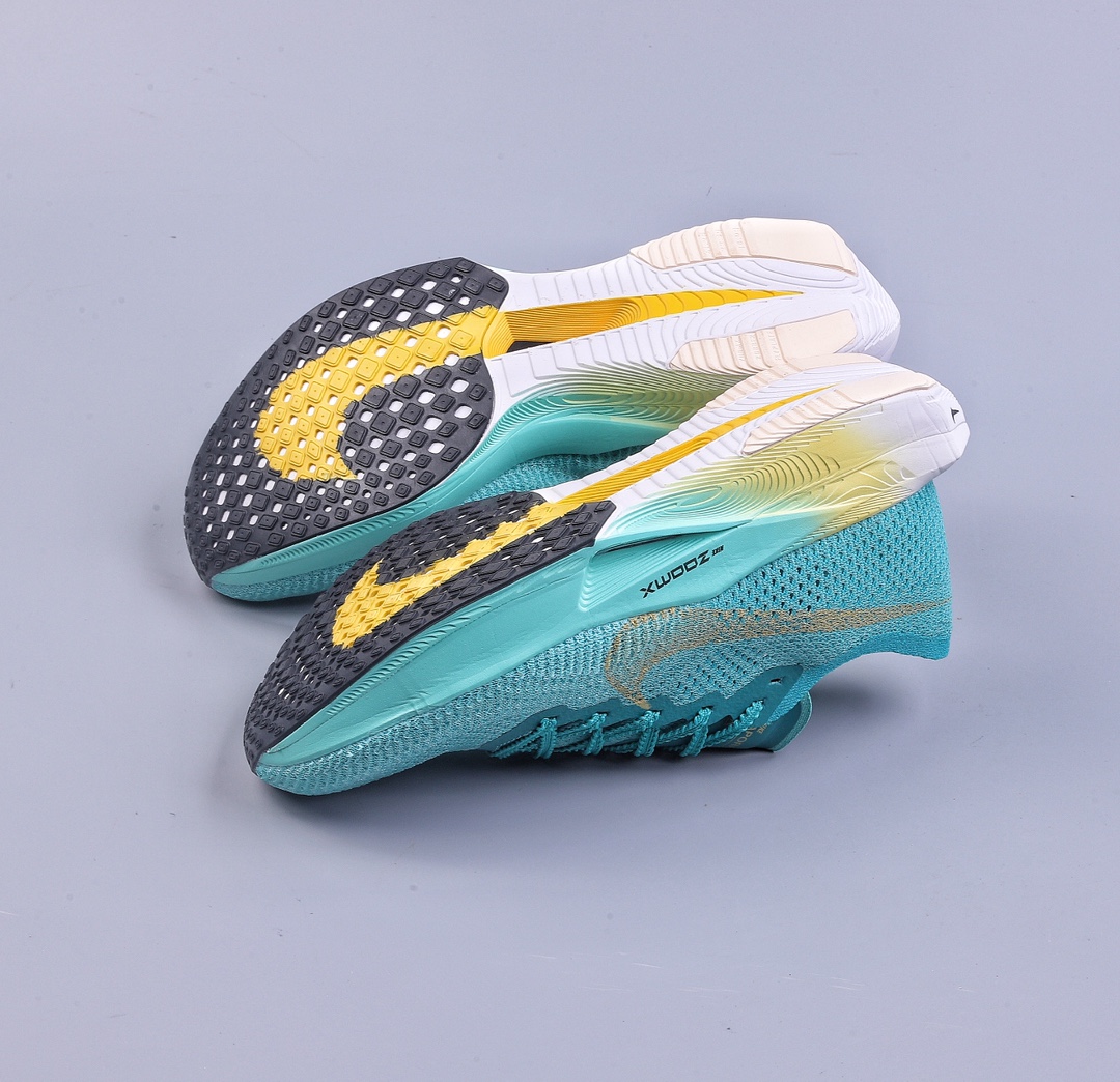 200 Nike ZoomX Vaporfly NEXT% 3最强跑鞋 DV4129-373