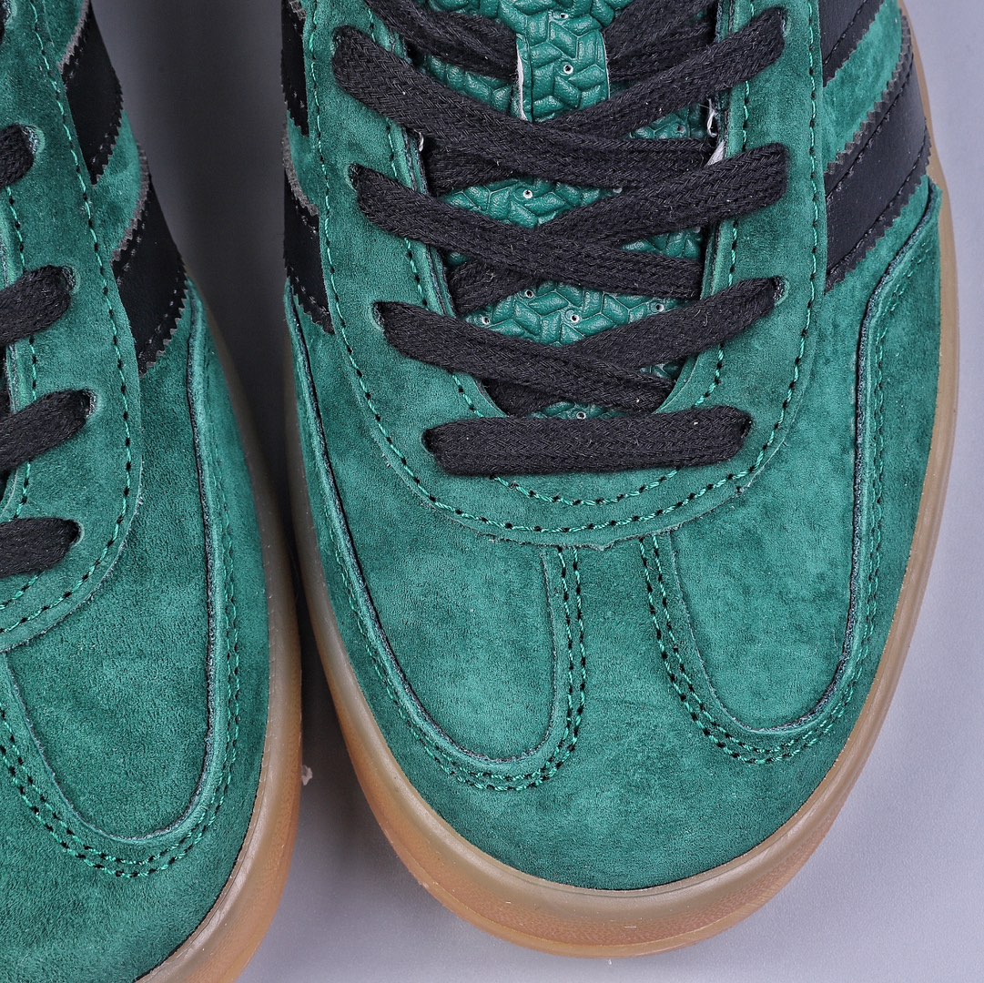 adidas originals Gazelle Indoor Green and Black Raw Gum Bottom IG9978