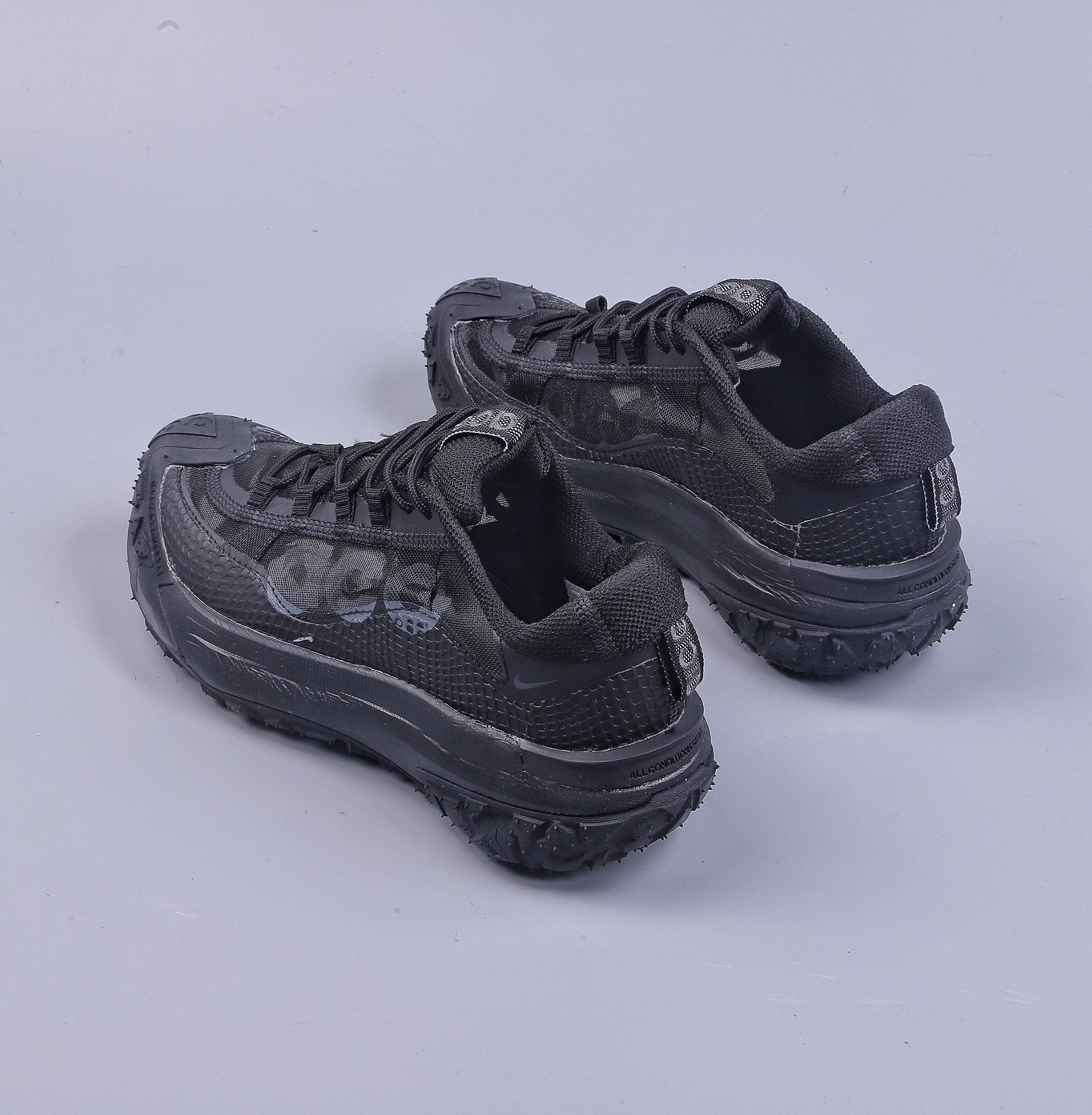 200 Nike ACG Mountain Fly Low GTX SE 登山系列运动鞋 DV7903-108
