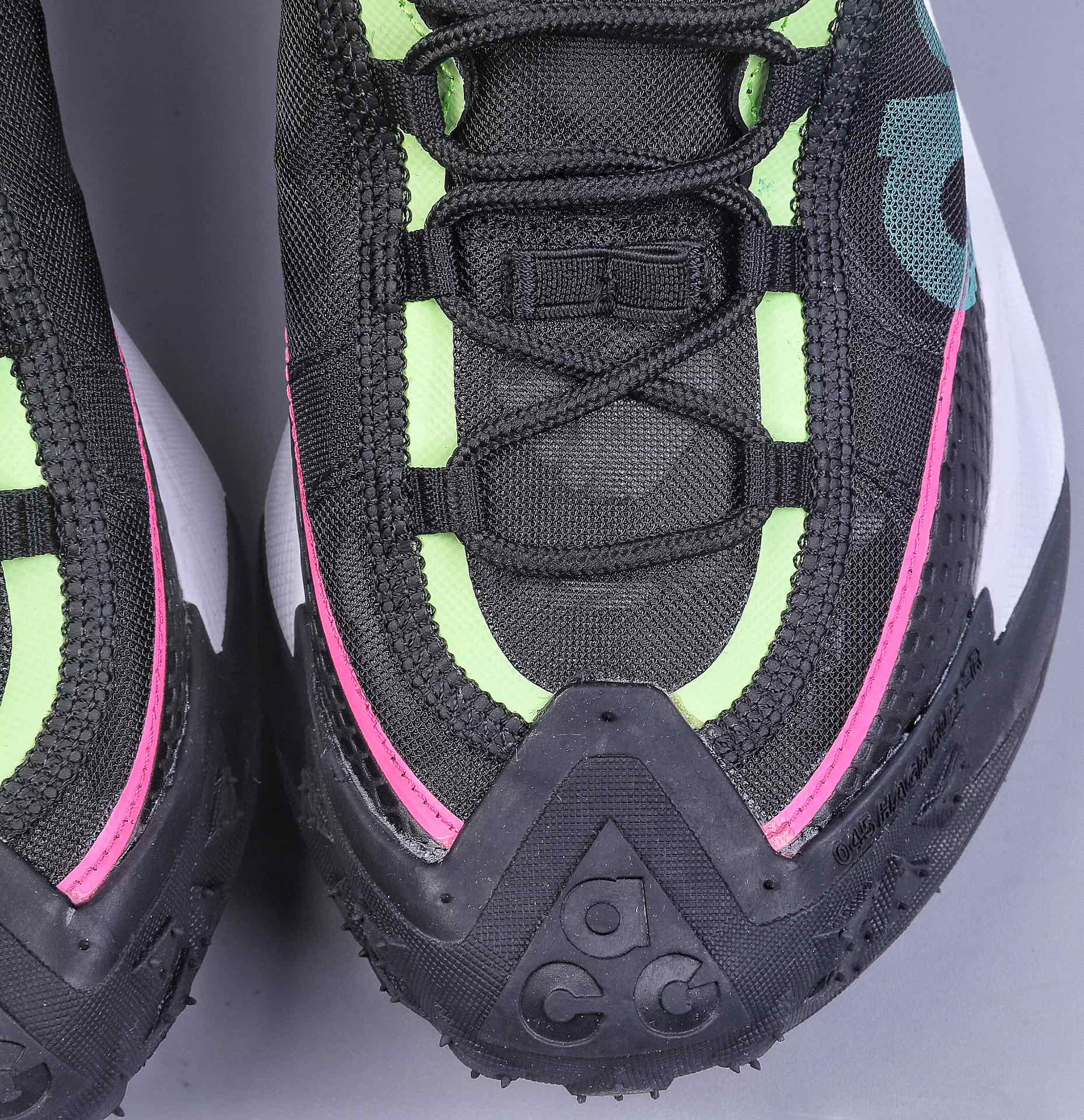 200 Nike ACG Mountain Fly Low GTX SE 登山系列 DV7903-110