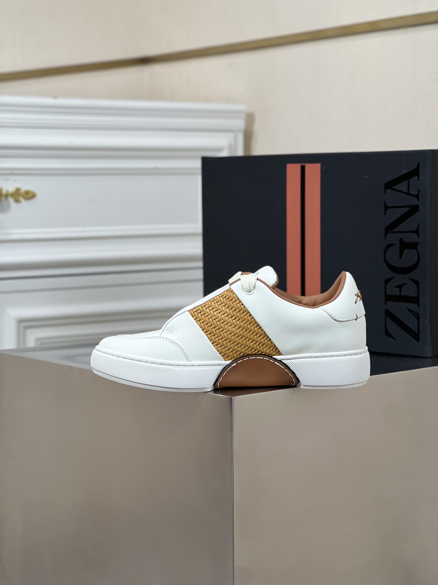 --NUEVOS PRODUCTOS--ERMENEGILDO ZEGNA Zegna 2023 nuevos zapatos deportivos de los hombres! ¡Este mod