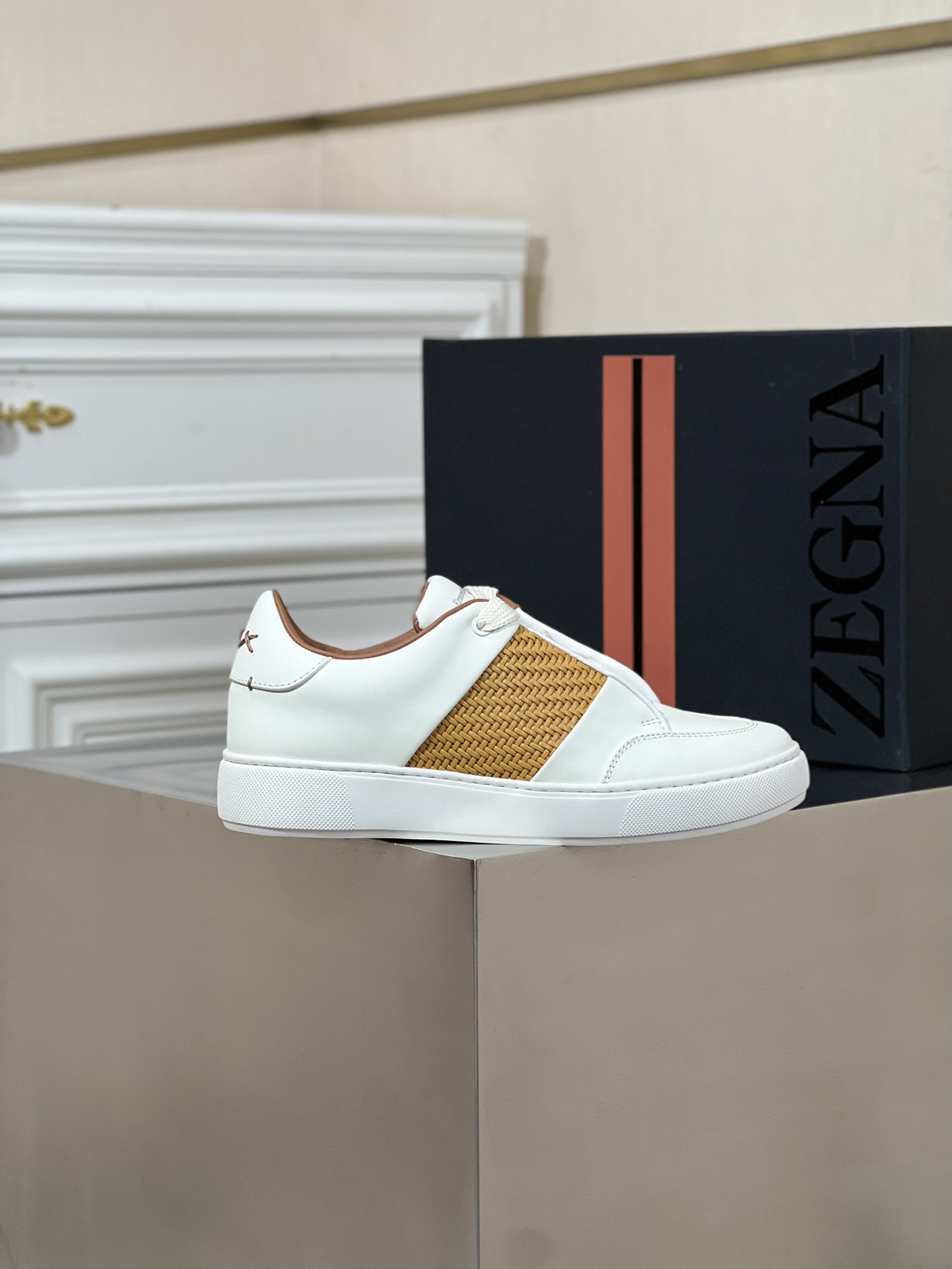 --NUEVOS PRODUCTOS--ERMENEGILDO ZEGNA Zegna 2023 nuevos zapatos deportivos de los hombres! ¡Este mod