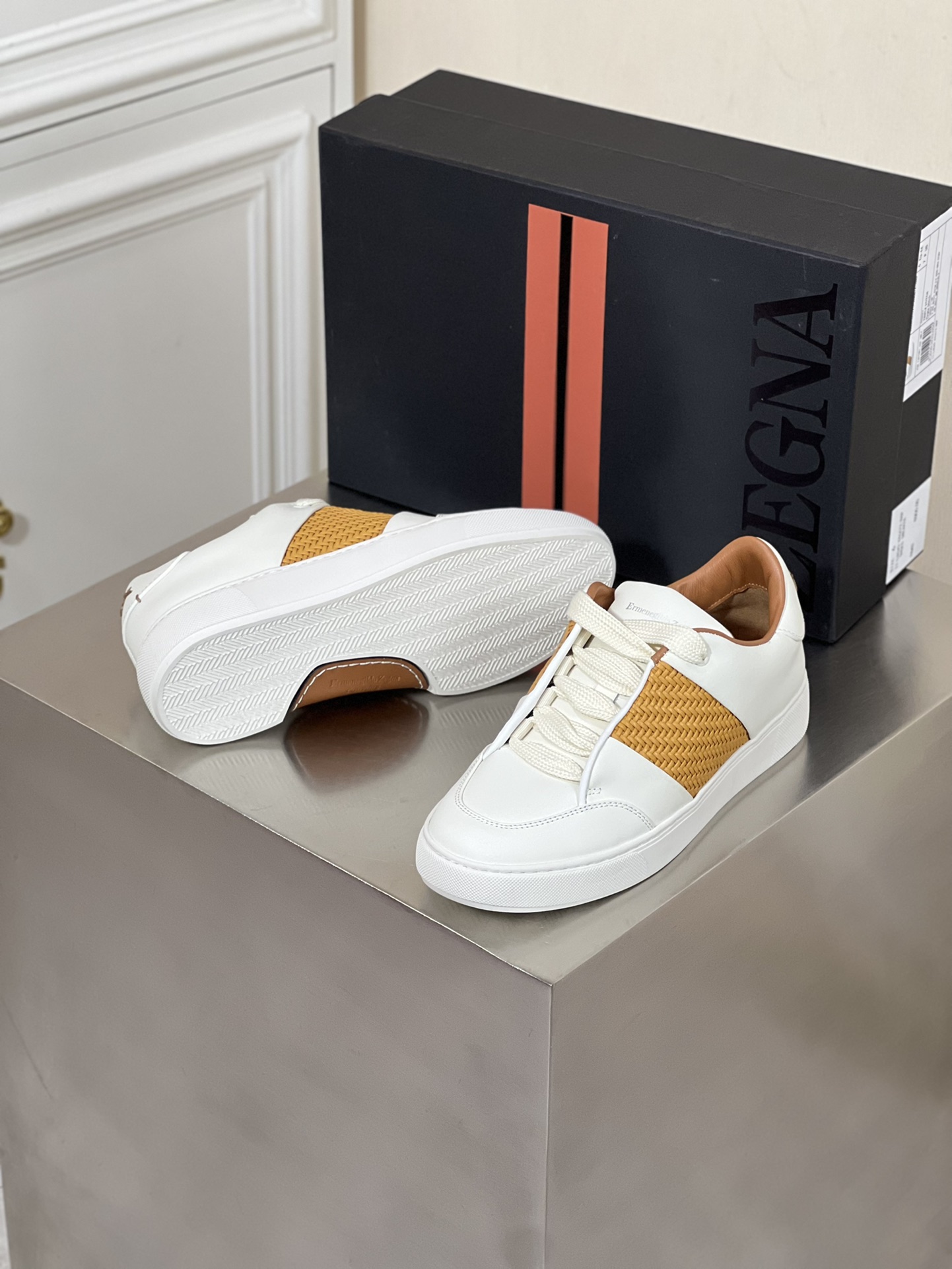 --NUEVOS PRODUCTOS--ERMENEGILDO ZEGNA Zegna 2023 nuevos zapatos deportivos de los hombres! ¡Este mod