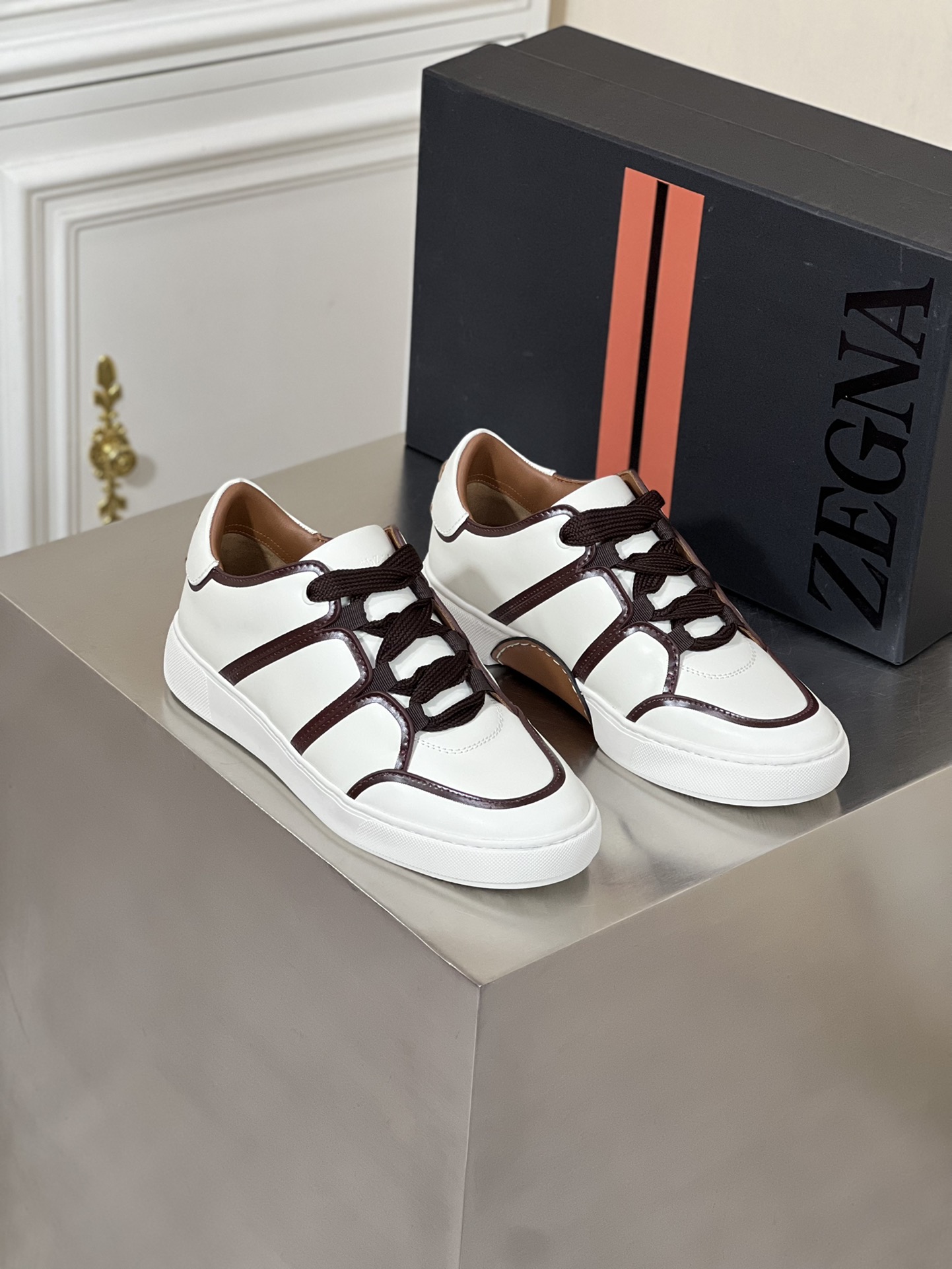 --NUEVOS PRODUCTOS--ERMENEGILDO ZEGNA Zegna 2023 nuevos zapatos deportivos de los hombres! ¡Este mod