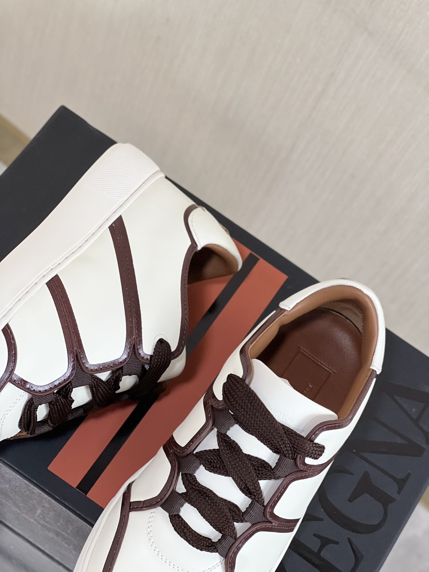 --NUEVOS PRODUCTOS--ERMENEGILDO ZEGNA Zegna 2023 nuevos zapatos deportivos de los hombres! ¡Este mod