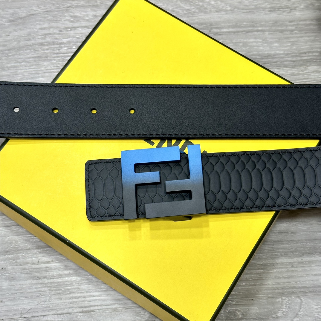 FENDl芬迪宽40MM双面原版小牛
