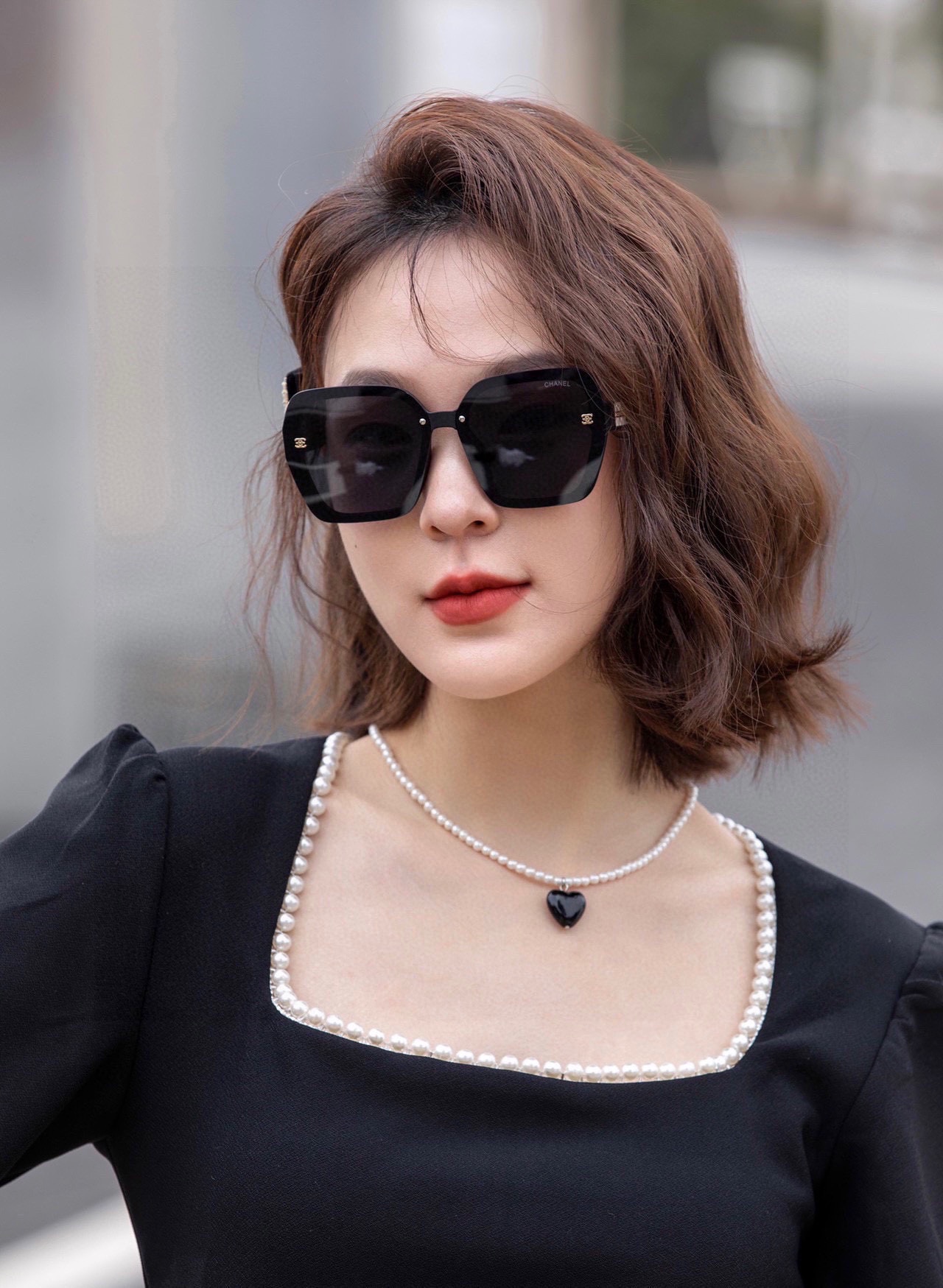 Chanel Sunglasses Buy 1:1
 Set With Diamonds Women