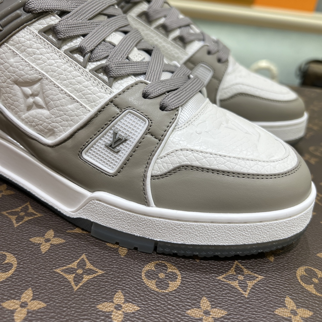 Louis Vuitton Luxury Footwear Collection 5