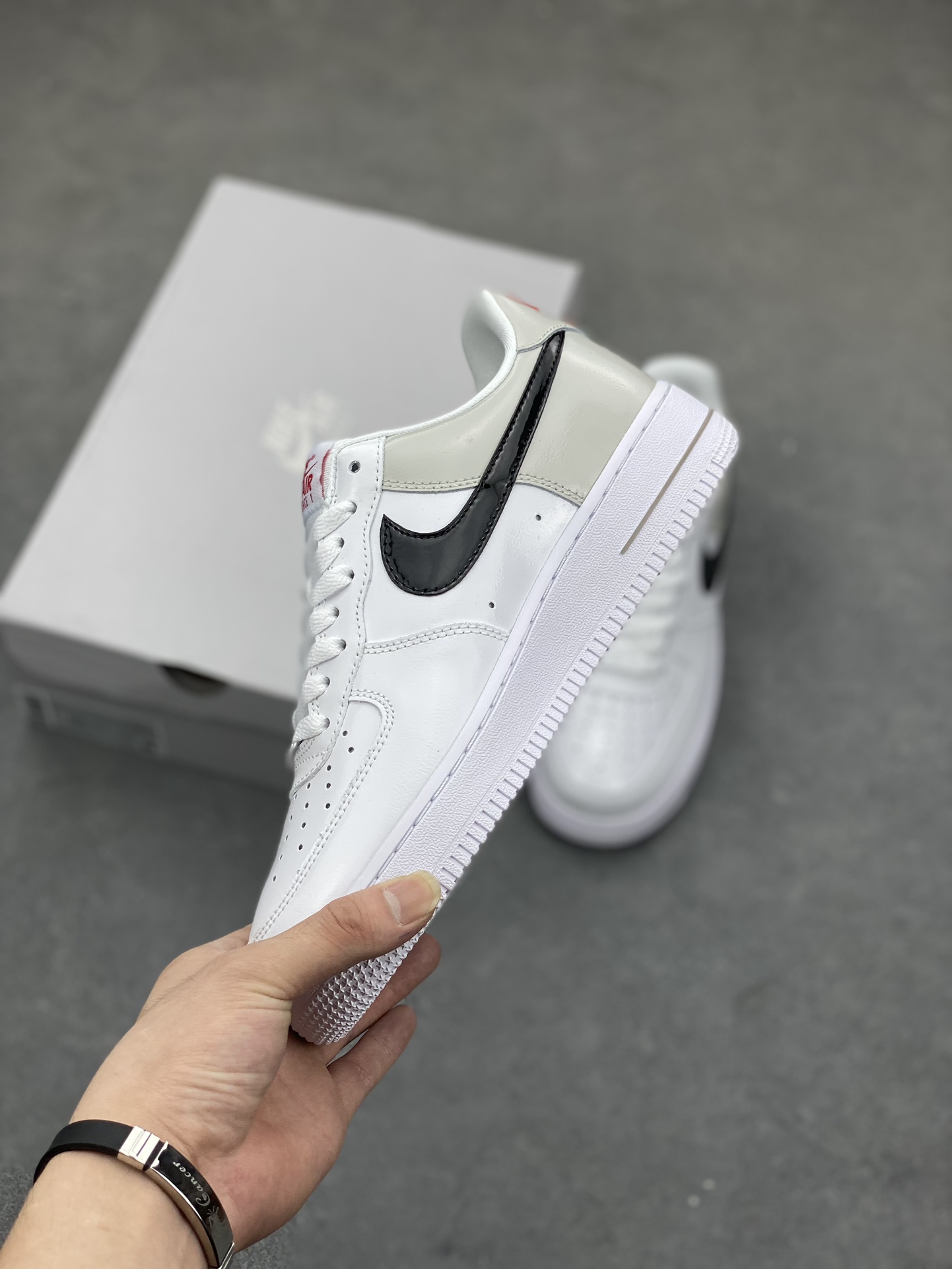 Nike Air Force 1 '07 Low White/Grey/Black - Authentic Design & Comfort 4 i1687732160 5968 2