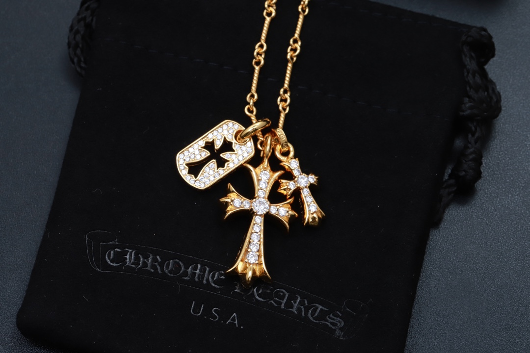 Chrome Hearts 𝐡𝐞𝐚𝐫𝐭𝐬克罗心