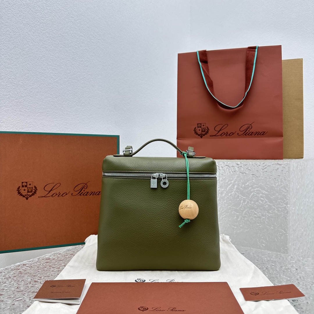 로로피아나 128820 가방 Loro Piana Bag