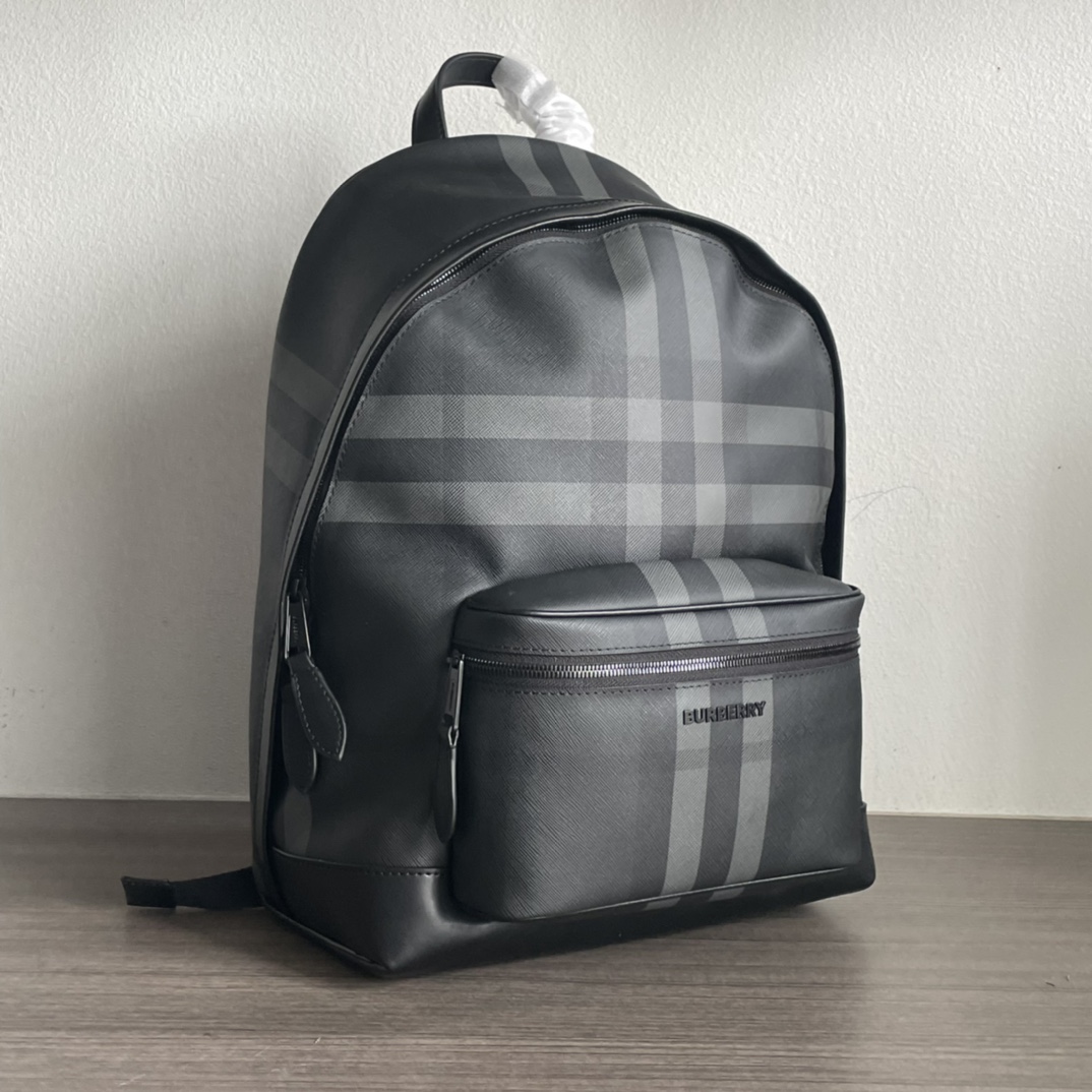 [Backpacks]The latest brown and brown check backpack features iconic check des