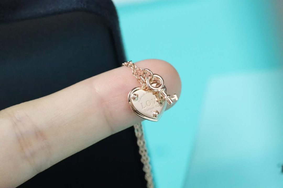 Tiffany & Co. Tiffany&Co. 玫瑰金心锁 纯银 锁骨项链