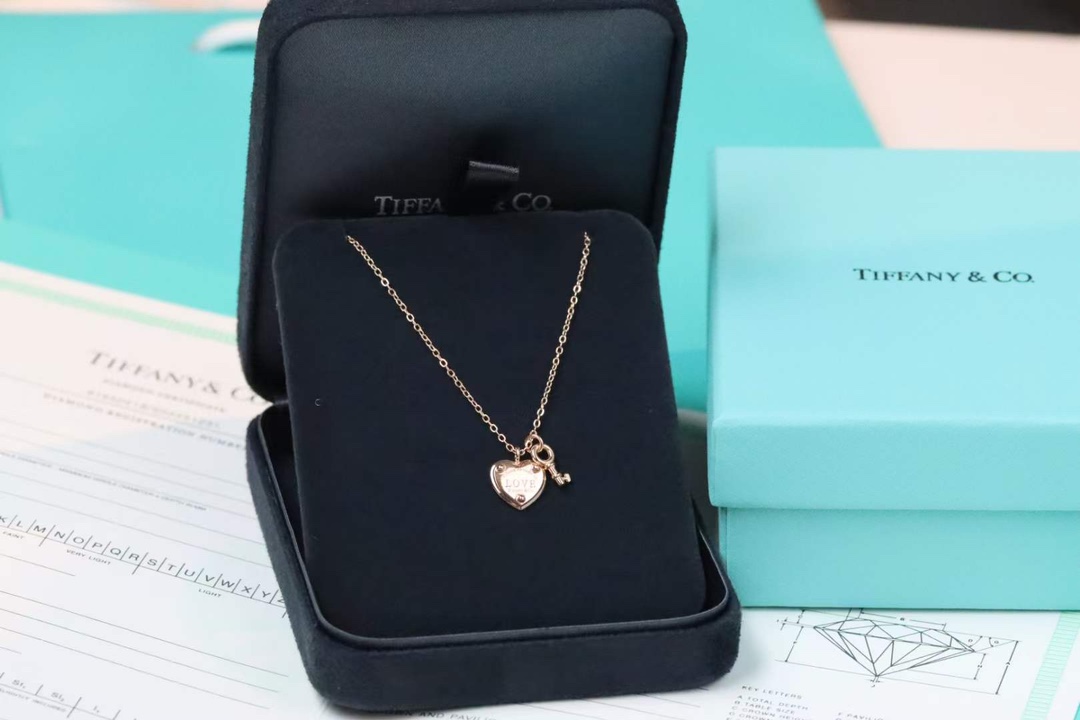 Tiffany & Co. Tiffany&Co. 玫瑰金心锁 纯银 锁骨项链