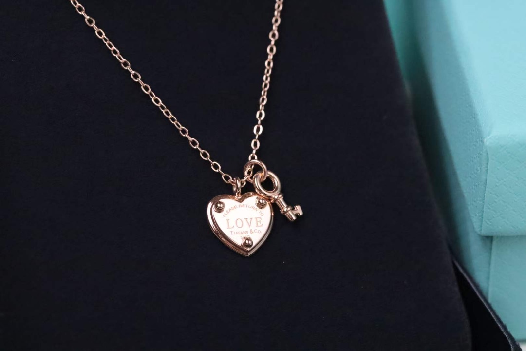 Tiffany & Co. Tiffany&Co. 玫瑰金心锁 纯银 锁骨项链