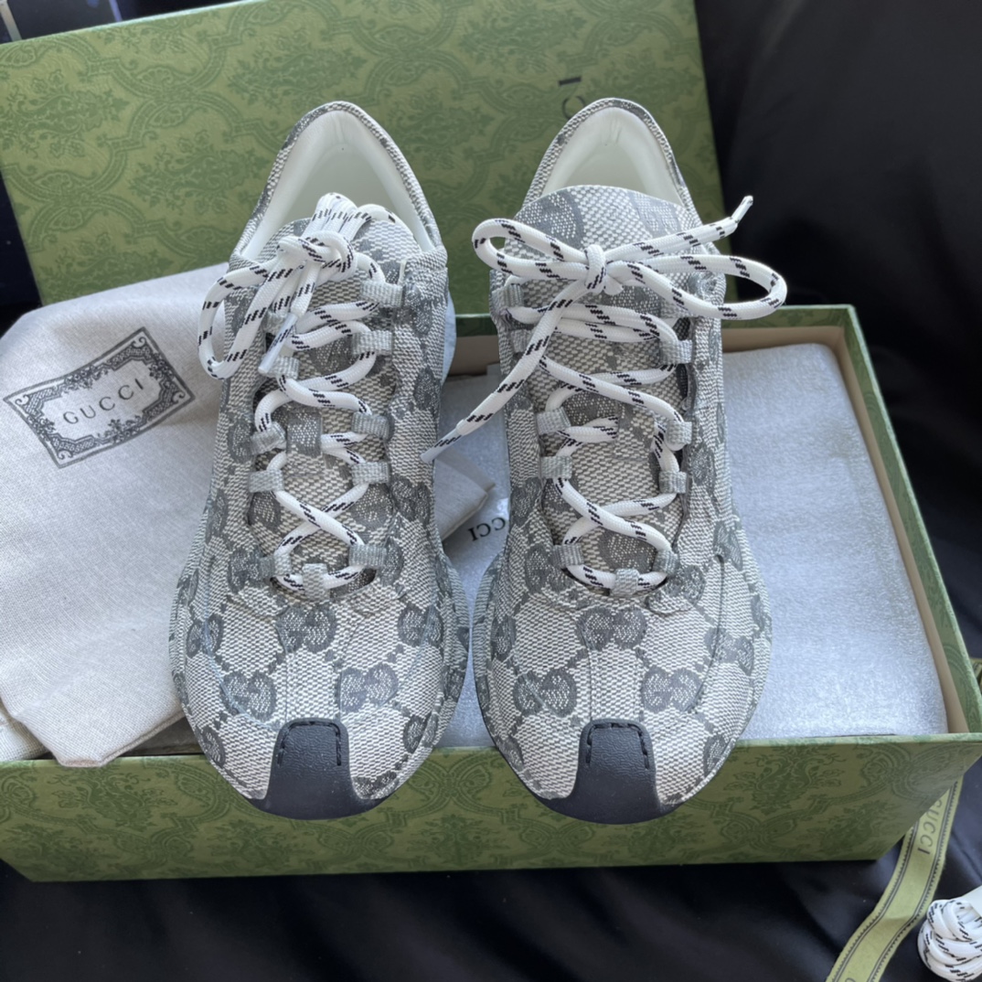 Baskets GUCCI cuir de veau impression par transfert à l'eau lacets