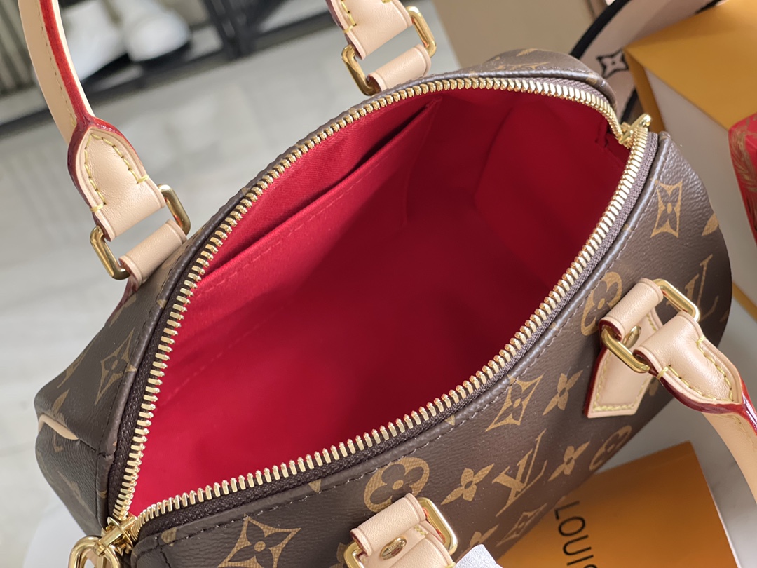 路易威登 Louis Vuitton 高定典藏经典高奢皮具手袋托特包斜挎包女包 #611305DC 9