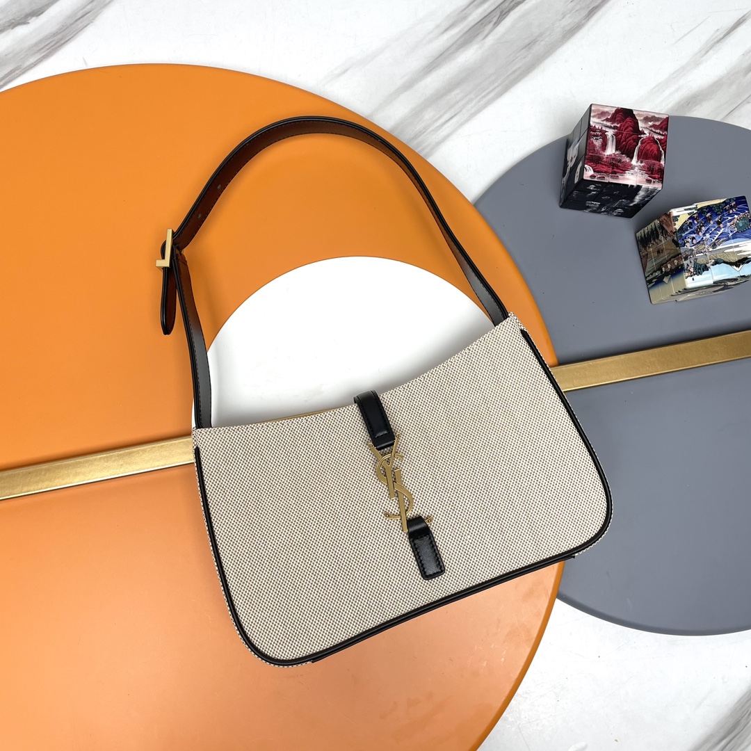 【Original】Negro con lino y cierre dorado_ Bolso de brazo Le5A7 BagP Muy recomendado▪️¡Una de las bolsas tesoro de este …