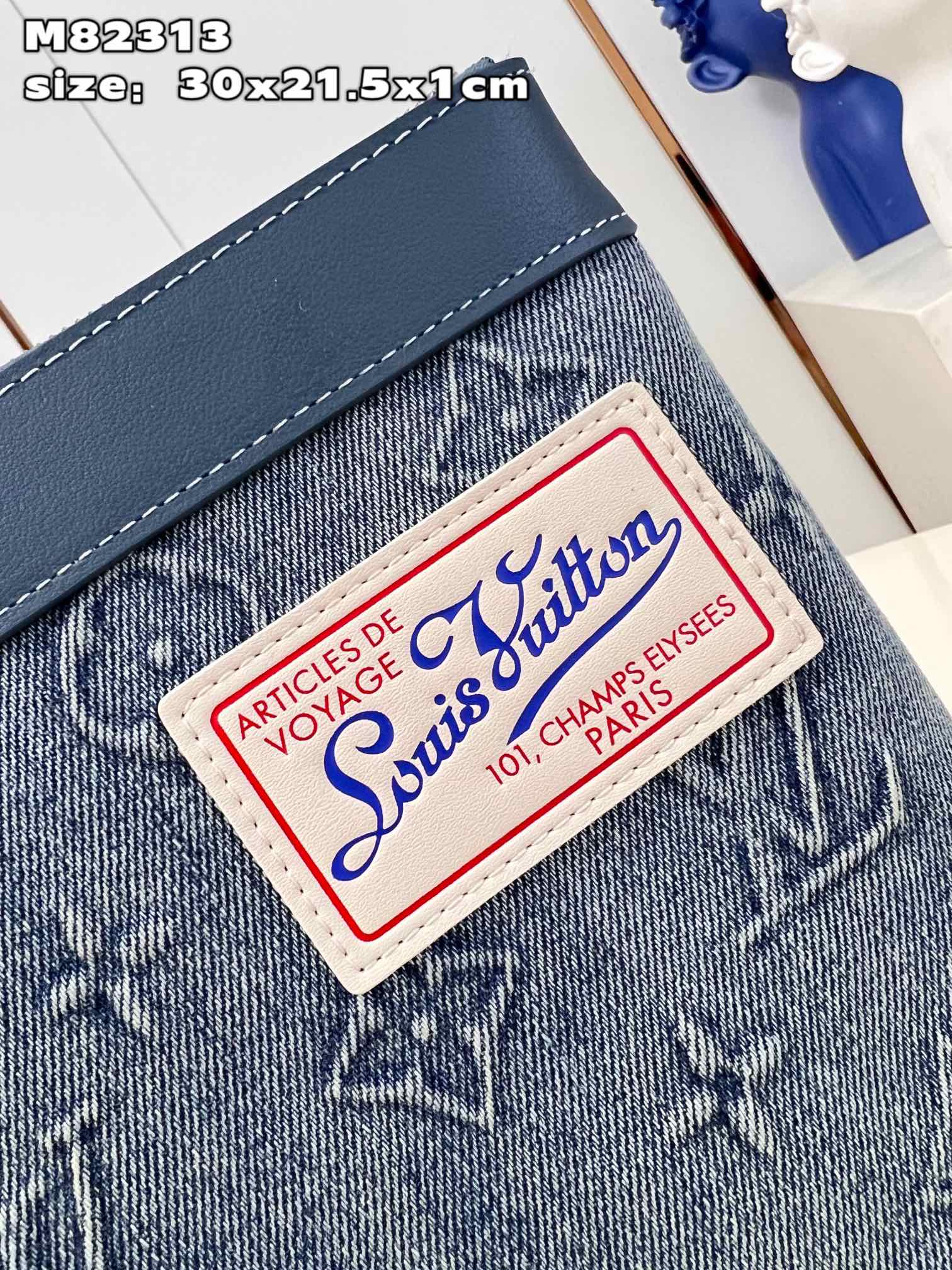 This Pochette To-Go pouch is crafted from Monogram Washed Denim canvas - Bag 3
