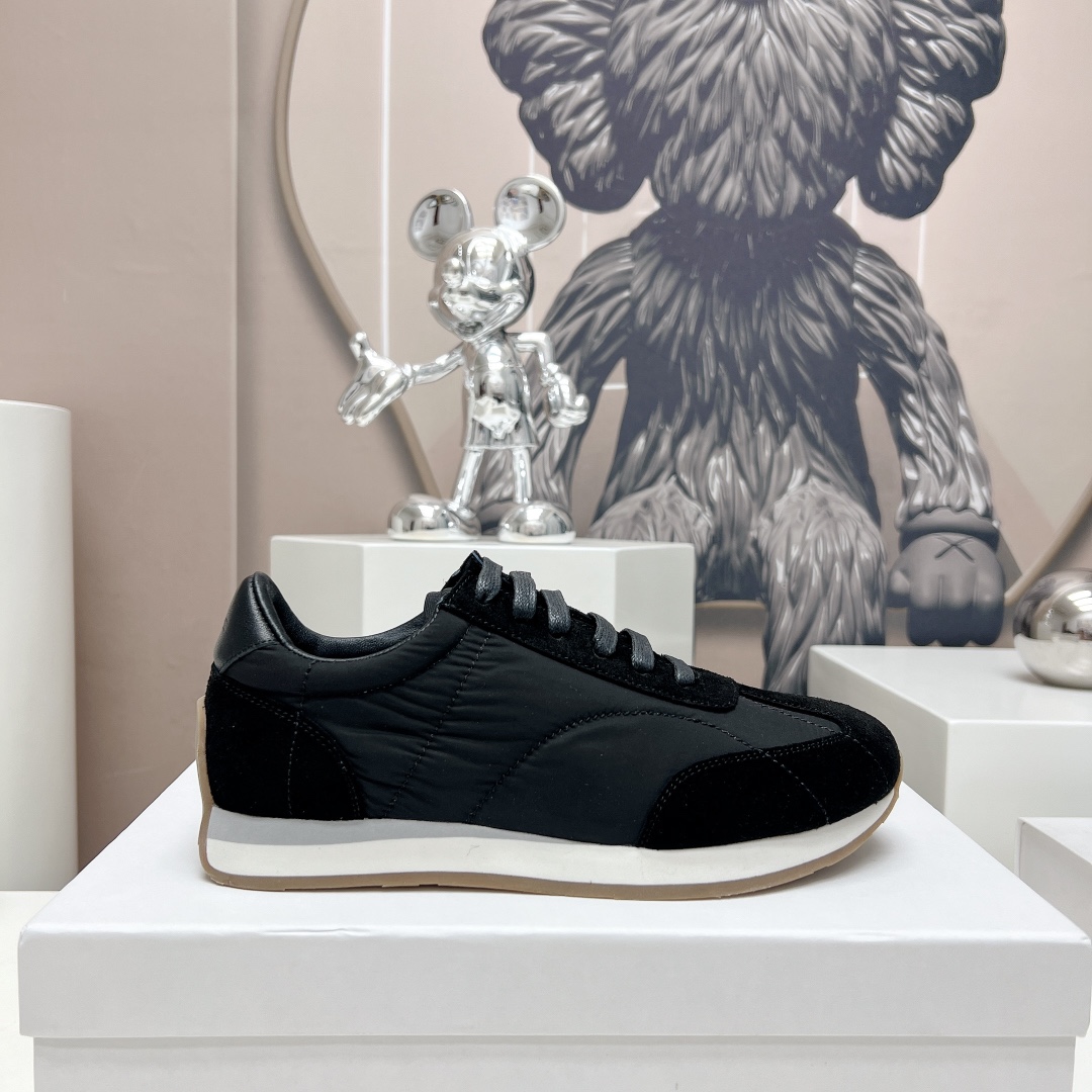 Toteme 2023/aw Recreational Shoes: Nordic Design, Comfortable and Stylish - 图片 5