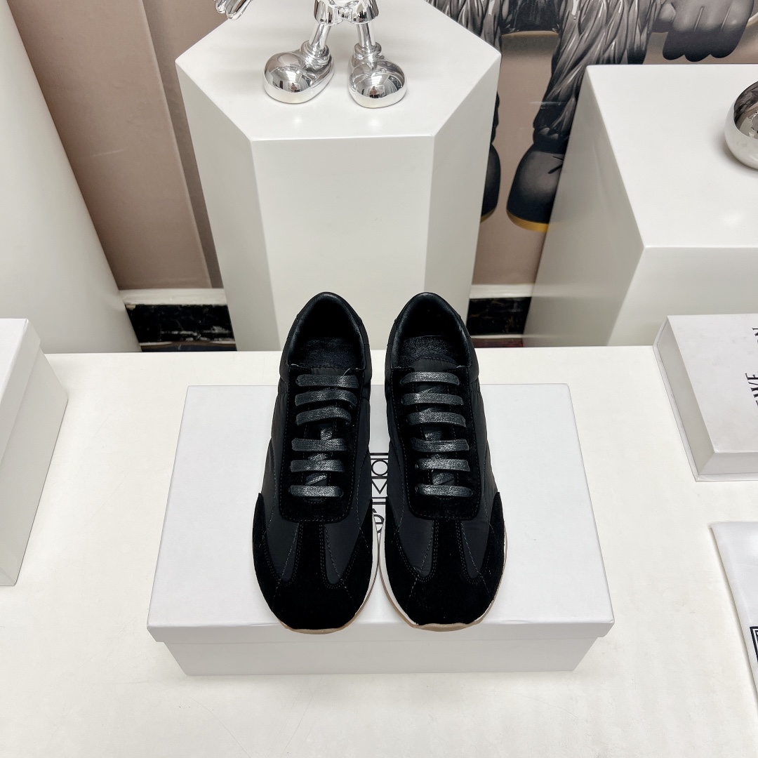 Toteme 2023/aw Recreational Shoes: Nordic Design, Comfortable and Stylish - 图片 1