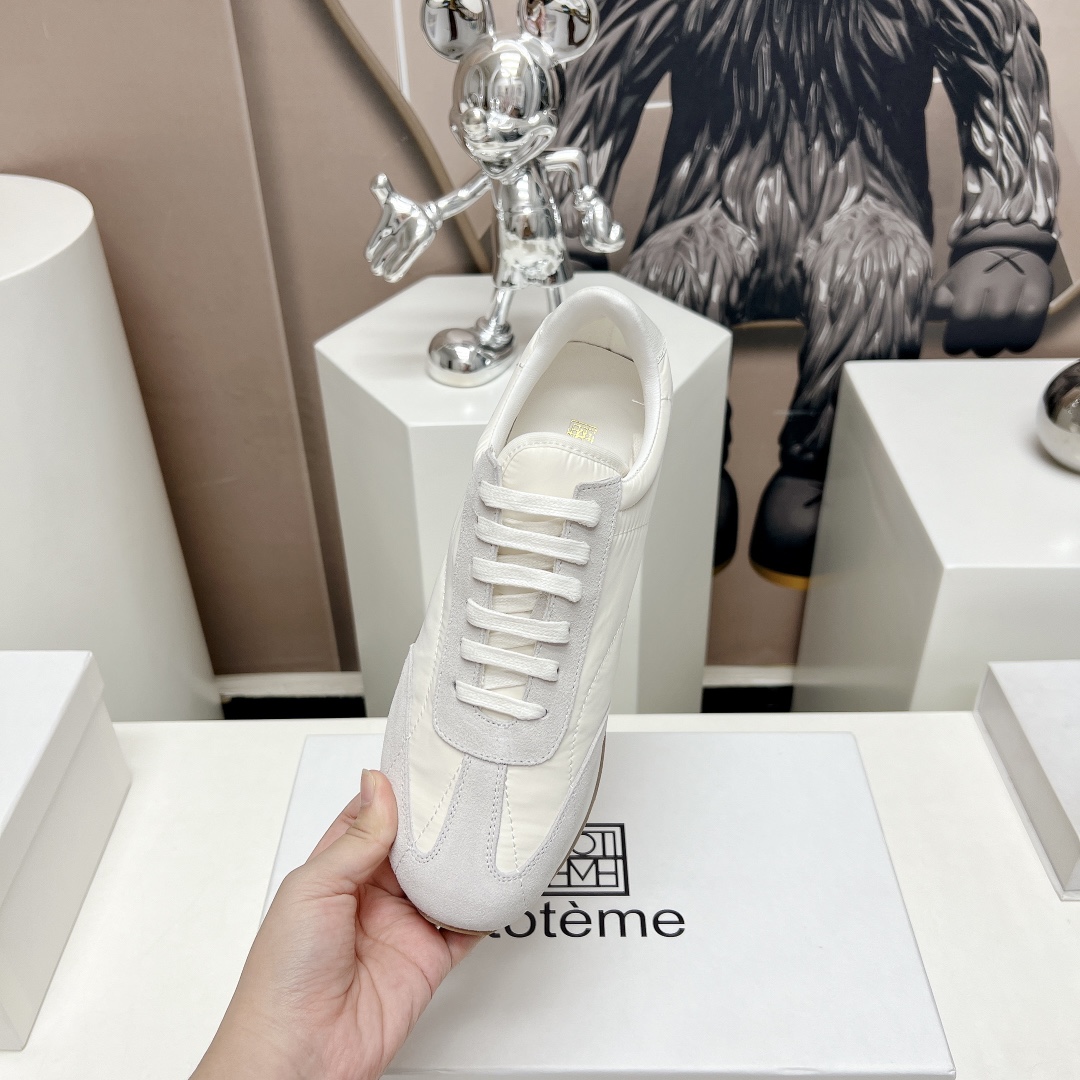 Top Edition: Toteme 2023/aw Recreational Shoes Series with Nordic Design - 图片 6