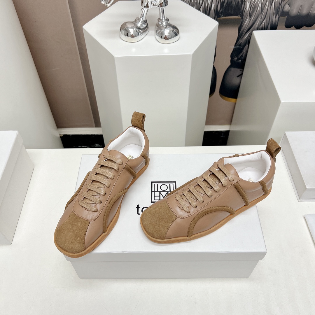 Toteme 2023/aw Top Edition Recreational Shoes: Nordic Design, Sheep Skin, TPU Bottom - 图片 3