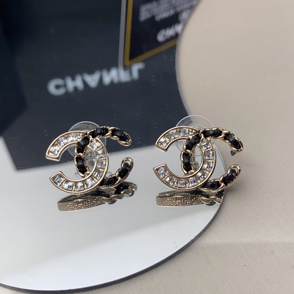 We Offer Chanel Replica Jewelry Earring Spring Collection Vintage