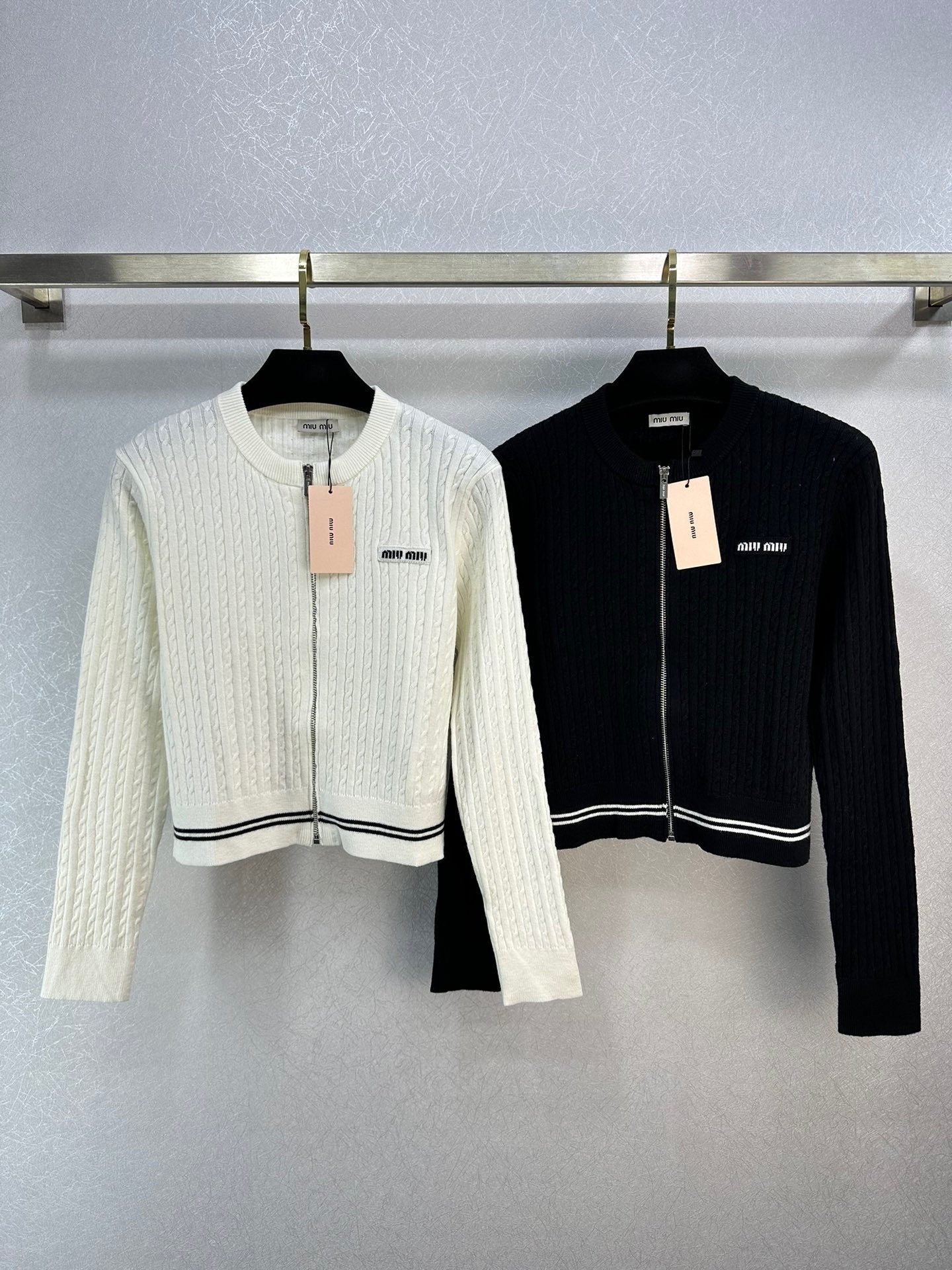 MiuMiu AAAA
 Clothing Cardigans White Knitting Spring Collection Vintage