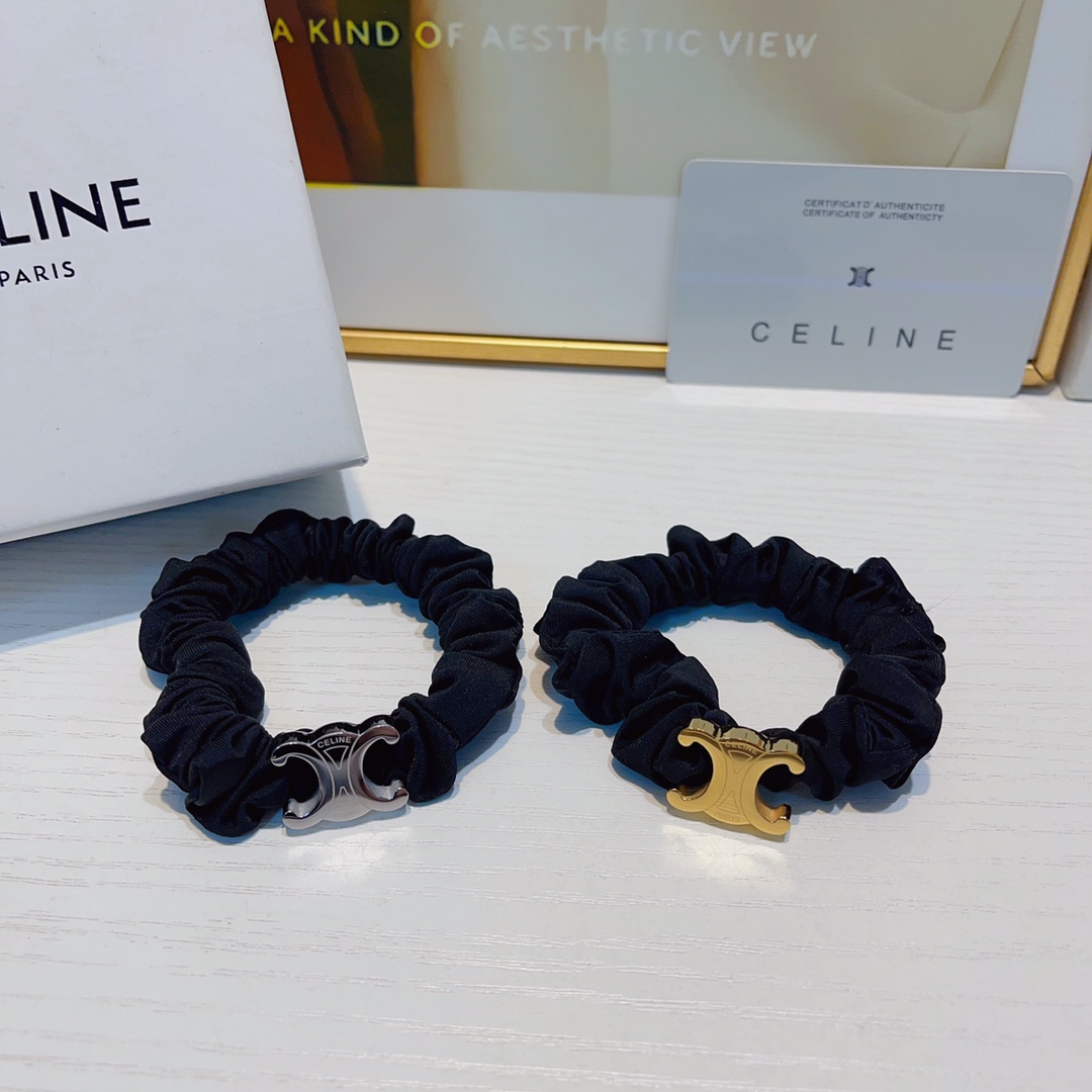 NO:280029,Celine Celine rubber band Arc de Triomphe titanium steel logo rubber band hair ring daily exquisite items Temperament versatile little fairy must-have items Treasure style Close eyes recommended (single) hair accessories, hairpins, celine, hairpins19860909Celine塞林 Celine皮筋 凯旋门钛钢logo皮筋发圈 日常精致小单品 气质百搭小仙女必入单品 宝藏款 闭眼入推荐款（单个）发饰,发夹,celine,hairpins,accessory