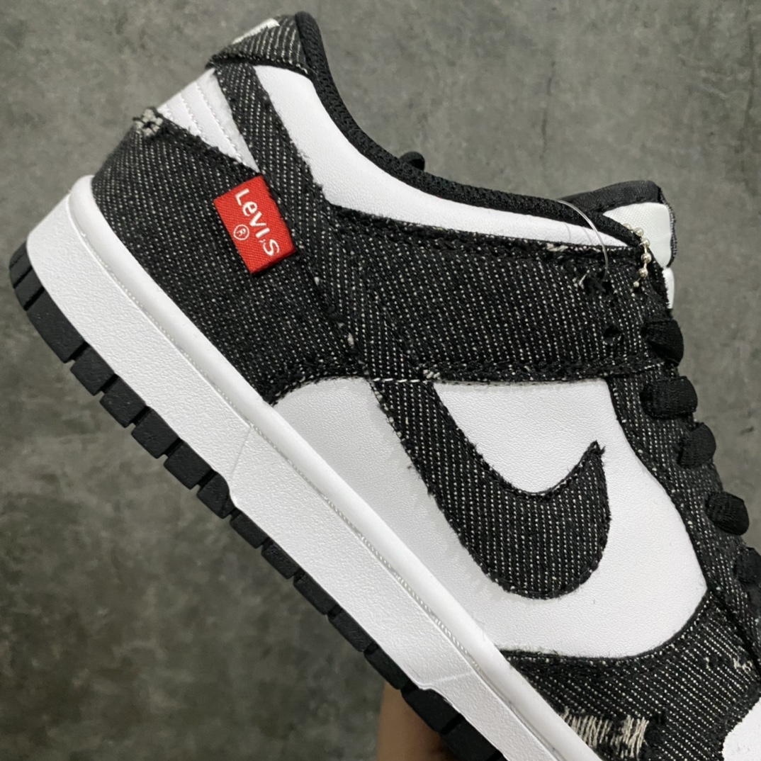 图片[7]-【定制款】Nike SB Dunk Low 李维斯联名 牛仔白黑n原装头层材料 定制牛仔布拼接n大厂纯原品质 清洁度 电绣工艺完美货号：LE0021 006 尺码：36 36.5 37.5 38 38.5 39 40 40.5 41 42 42.5 43 44 45-莆田鞋批发中心