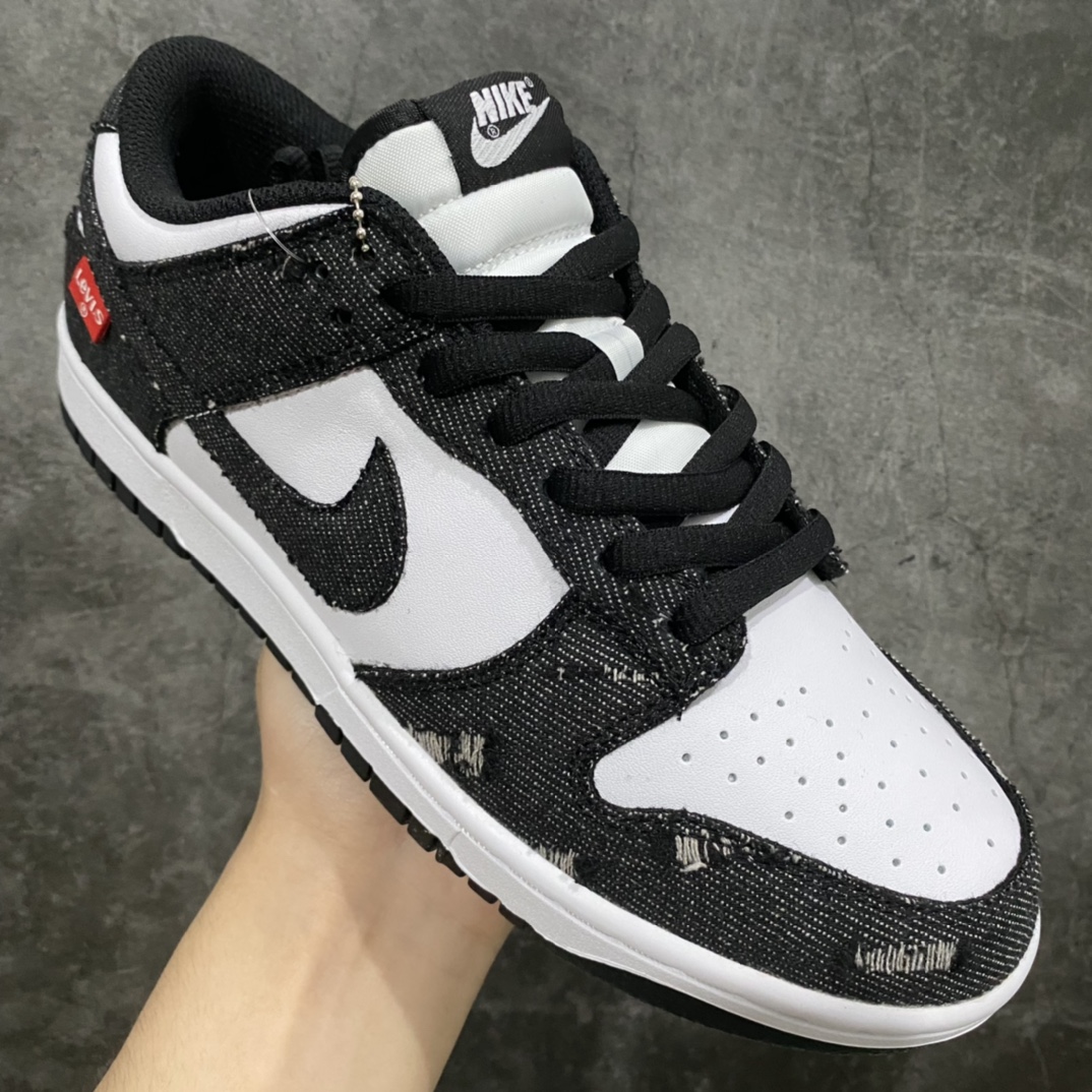 图片[3]-【定制款】Nike SB Dunk Low 李维斯联名 牛仔白黑n原装头层材料 定制牛仔布拼接n大厂纯原品质 清洁度 电绣工艺完美货号：LE0021 006 尺码：36 36.5 37.5 38 38.5 39 40 40.5 41 42 42.5 43 44 45-莆田鞋批发中心