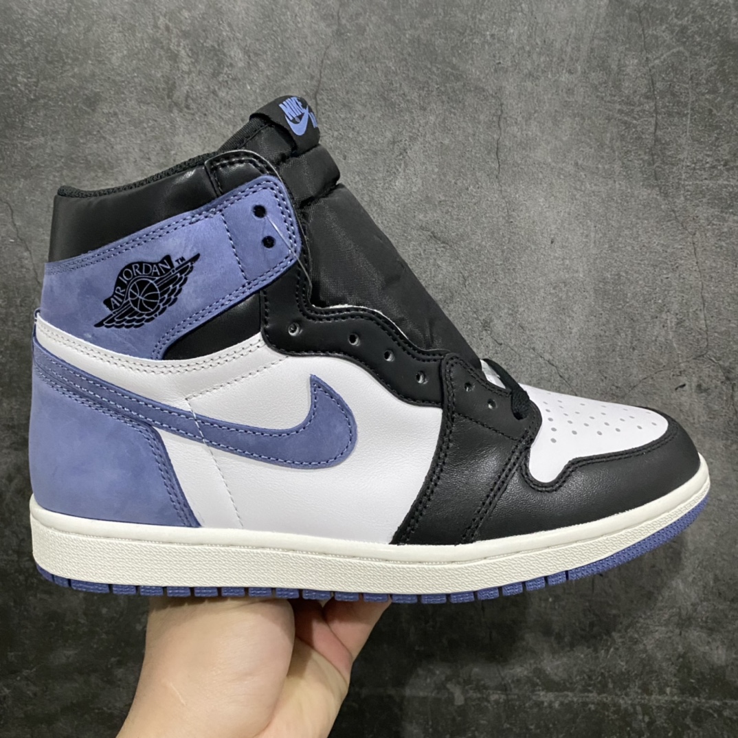 【原厂版】Air Jordan AJ1 Retro六冠王贪玩蓝月 555088-115非常不错的版本 原楦原纸板开发 整体鞋型不错n后跟原厂麂皮皮料 绒感十足 拼接头层皮鞋面清洁度 溢胶控制完美飞翼3D高频深度立体 此配色高版本全市场仅此一家Size：40 40.5 41 42 42.5 43 44 44.5 45 46 47.5-莆田鞋批发中心