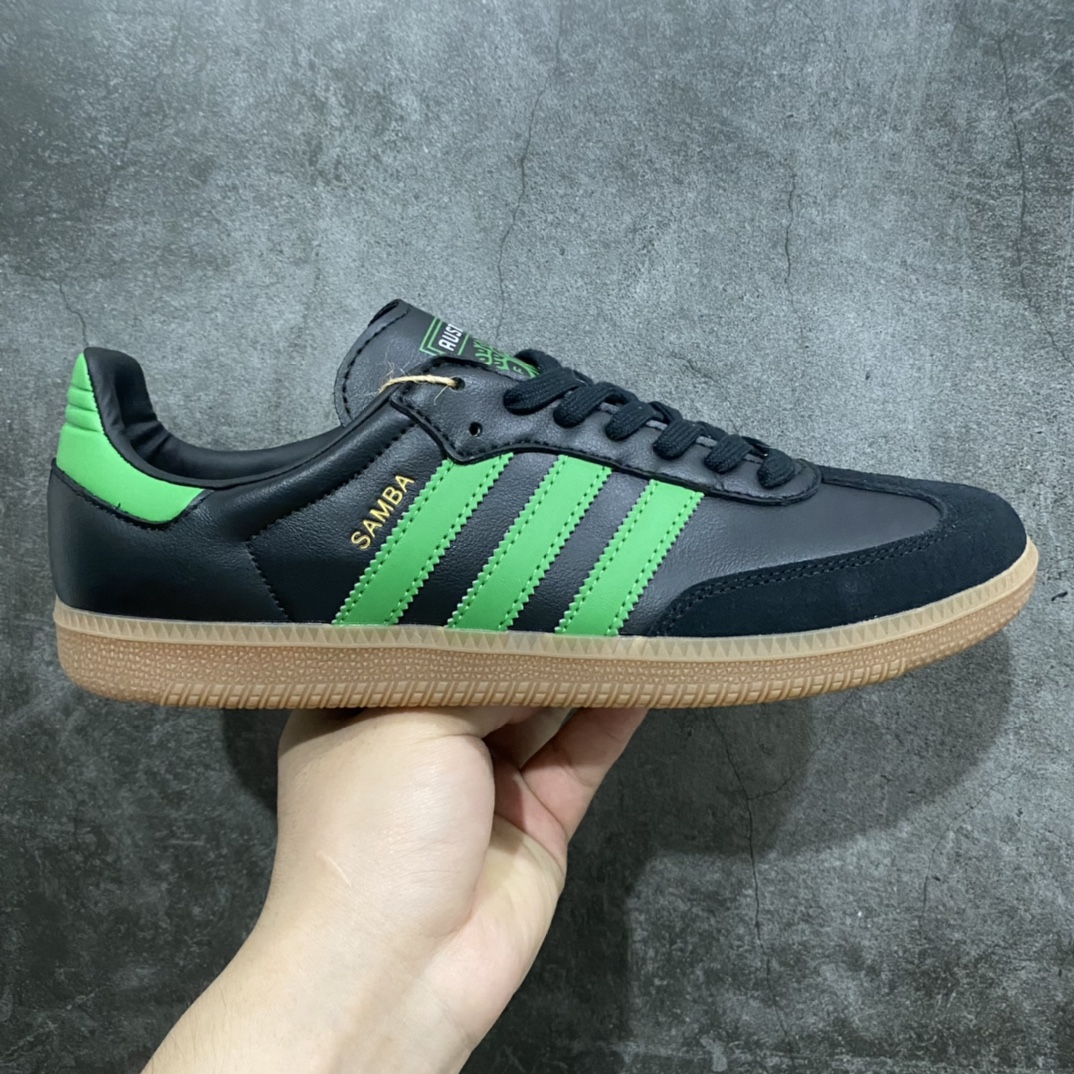 【过验版】Adidas  Samba Teamn桑巴德迅板鞋黑绿 HQ7035nn市场最好版本没有之一‼️n全头层甩纹原厂皮料 立体压印SAMBA烫金logo 区别市场一切版本n针车走线 冲孔均为最高标准打造 后跟港宝材料定型 反口弧度完美n原装海玻璃鞋垫 背面刷胶同步原版，中底区别市场版本‼️nSIZE：36 36.5 37.5 38 38.5 39 40 40.5 41 42 42.5 43 44-莆田鞋批发中心