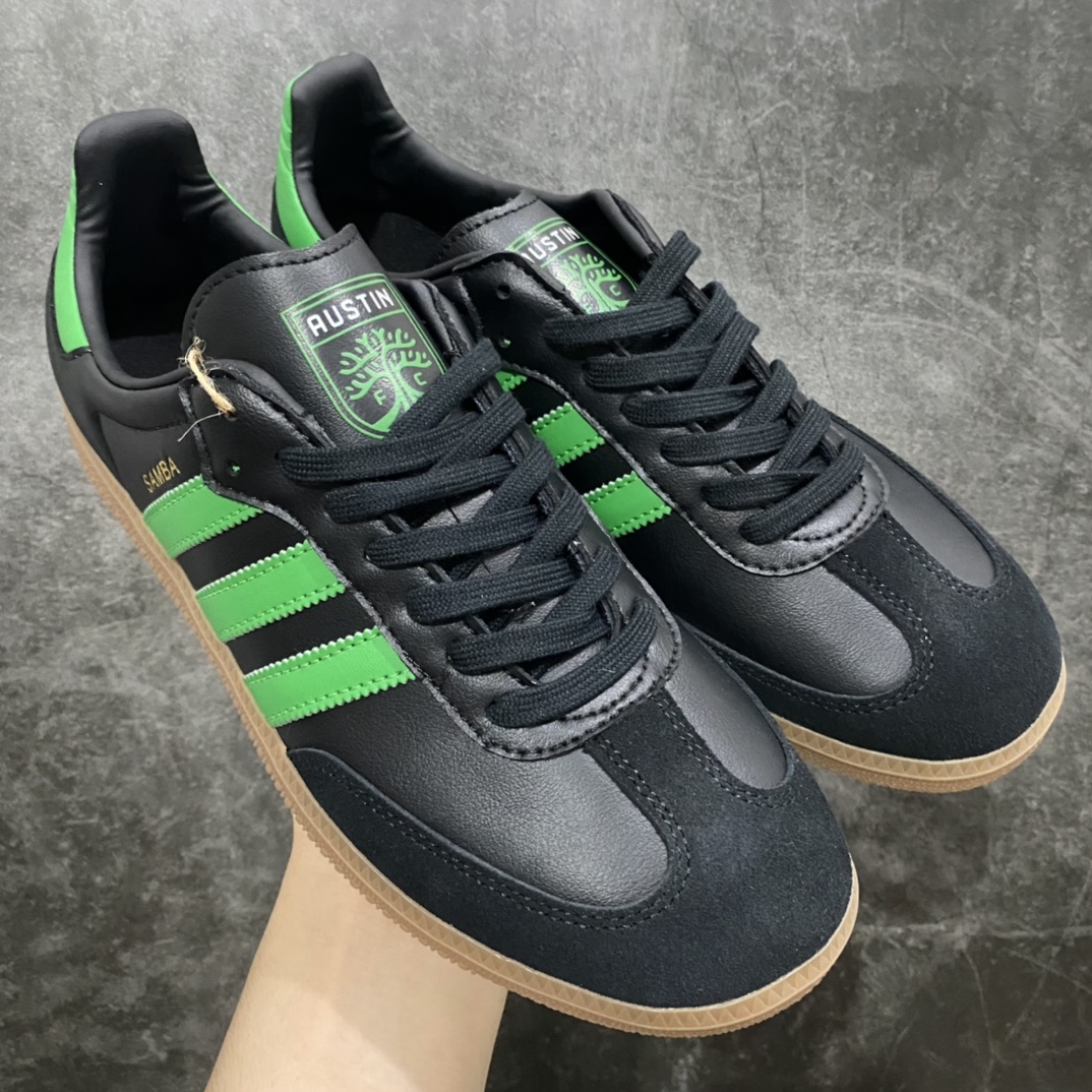 【过验版】Adidas  Samba Teamn桑巴德迅板鞋黑绿 HQ7035nn市场最好版本没有之一‼️n全头层甩纹原厂皮料 立体压印SAMBA烫金logo 区别市场一切版本n针车走线 冲孔均为最高标准打造 后跟港宝材料定型 反口弧度完美n原装海玻璃鞋垫 背面刷胶同步原版，中底区别市场版本‼️nSIZE：36 36.5 37.5 38 38.5 39 40 40.5 41 42 42.5 43 44-莆田鞋批发中心