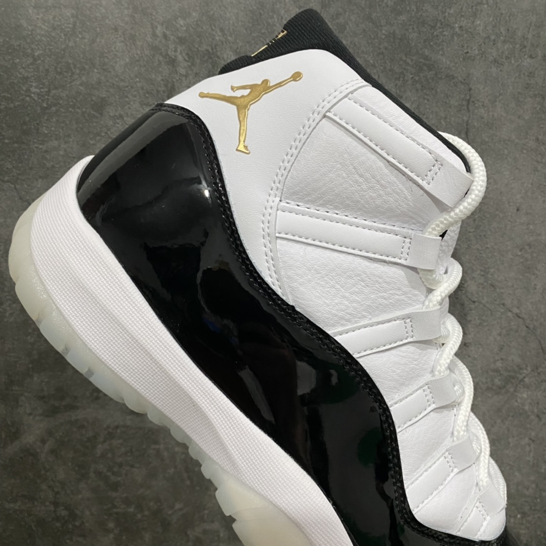 图片[7]-【外贸纯原】 Air Jordan AJ11 \”DMP\”金砖 CT8012-170n此版鞋面白色部分为皮面n同步官方最近新流出原鞋渲染图细节n(早期官方渲染图白色部分为尼龙布面）nn原楦原档案数据开模打造原厂中底拉帮钢印 原厂漆皮 防冻不开裂头层皮料 原装鞋撑 水晶大底正确色度色泽原楦原数据刺绣 原厂车缝走线及对位 毫厘不差飞人logo采用原数据电脑刺绣 原装正品碳纤维真实碳板 增强抗扭 原内标 原盒标 正确官方原盒 原厂防氧化水晶外底 原厂配套厂全掌solo气垫 Size：40 40.5 41 42 42.5 43 44 44.5 45 45.5 46 47.5 48.5-莆田鞋批发中心