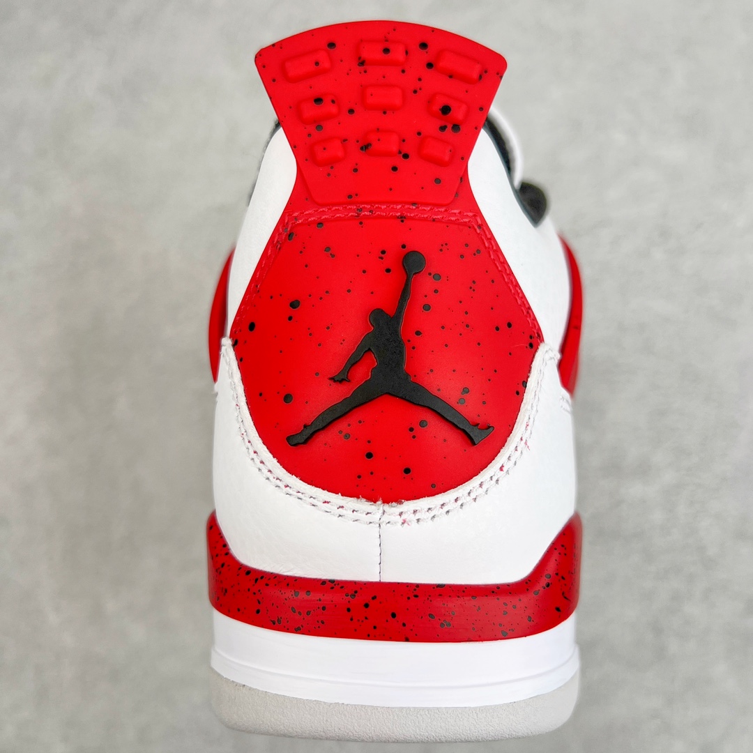 图片[8]-零售💰250 ＃GX/绿X 纯原福利‼Air Jordan AJ4 Retro 白黑红 红水泥 DH6927-161 圈内最强四代 耗时半年巨作 全套原纸板楦头开发 原厂特供皮料加持 确保原汁原味 完美呈现四代版型 一比一鞋头弧度高度鞋身弧度 数据细节工艺流程均保持原鞋一致 原厂TPU网格鞋带扣 正确内里网布 菱角分明不变形无多余毛边 柔软性质感一致于原鞋 市场唯一原厂鞋扣模具 背面可见隐藏注塑口 原厂织唛标 原厂飞人电绣工艺 尾指中部跳三针 独家绑鞋带手法 印刷中底布 四线拉帮 米色美纹纸贴合固定 进口港宝加持 后跟自然饱满 全鞋荧光划线卡点 追求极致完美 每一双都是工艺品 多重QC质检 超越公司货的品控标准 实实在在的免检产品 尺码：40 40.5 41 42 42.5 43 44 44.5 45 45.5 46 47.5 48.5 编码：by2936050-运动鞋